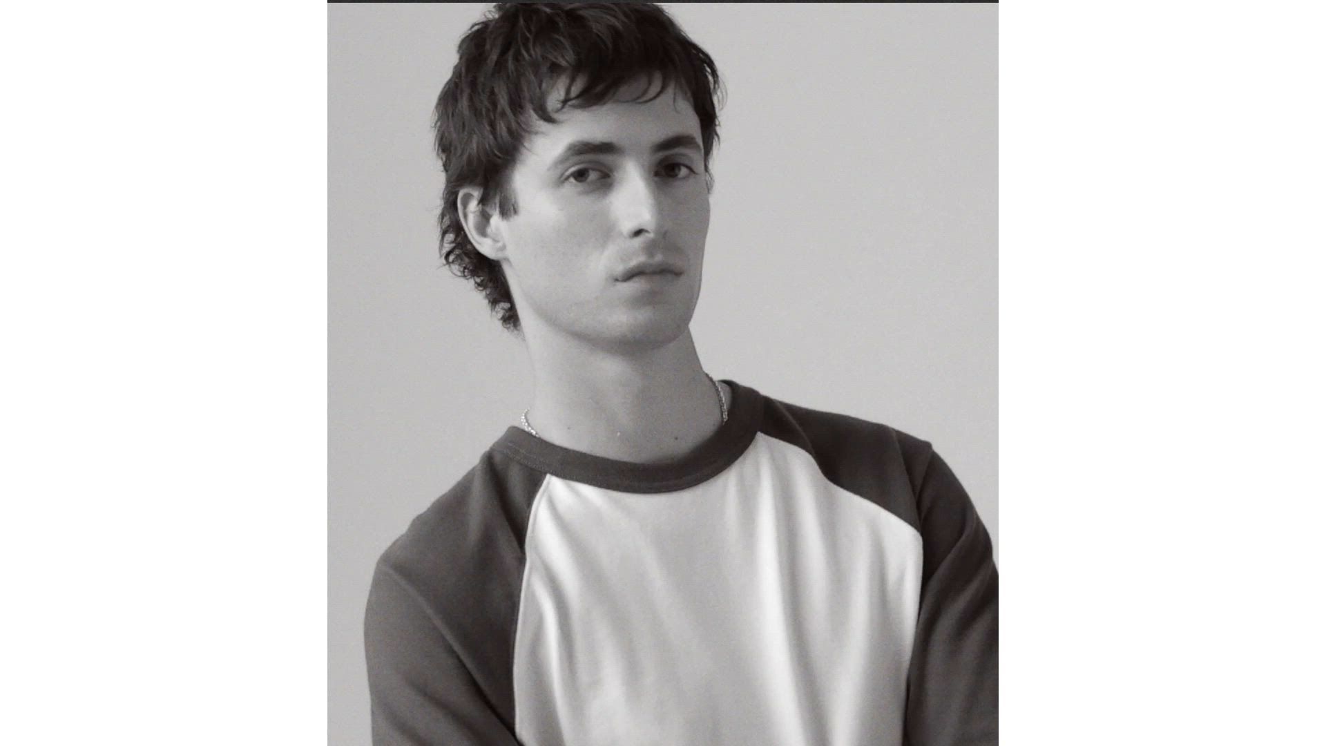 Half Sleeve Raglan T-Shirt 1