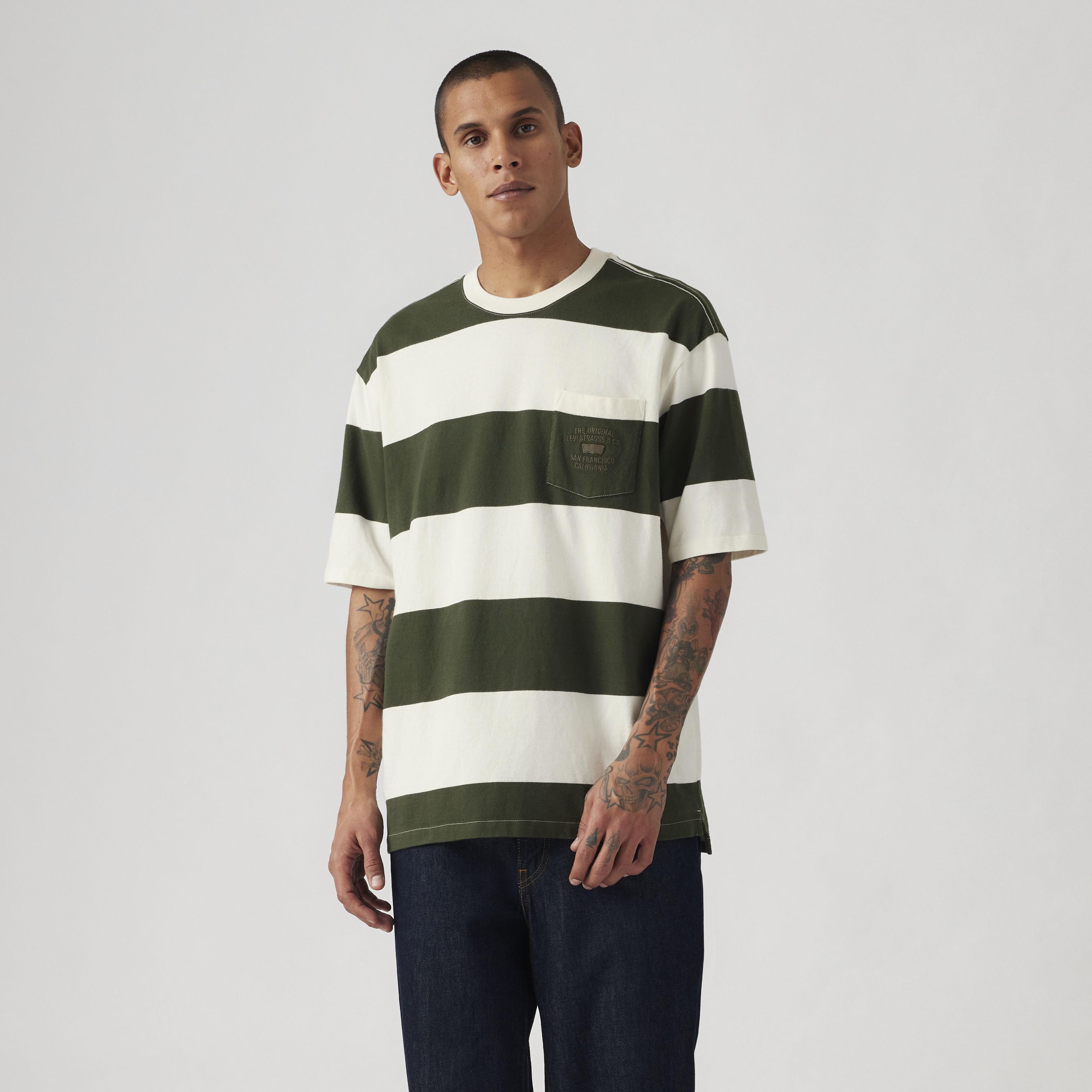Stepped Hem Half-Sleeve T-Shirt 3