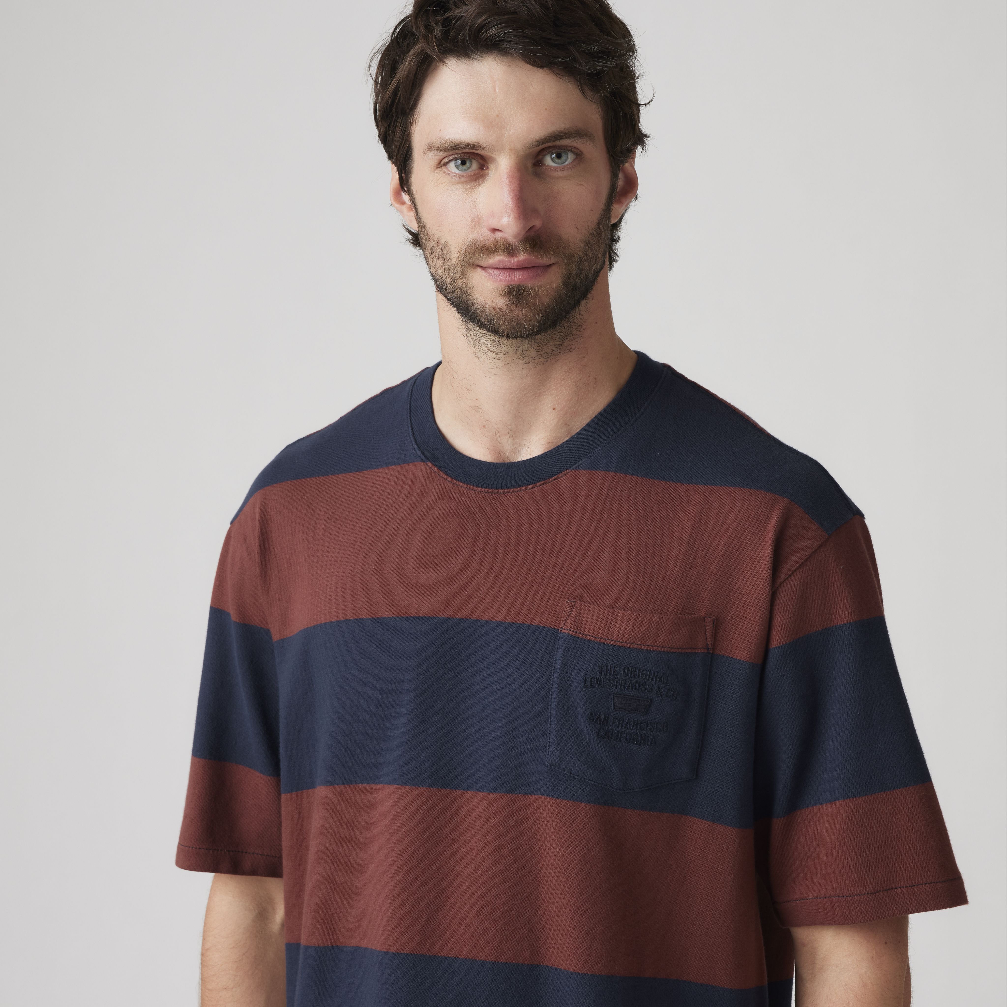 Stepped Hem Half-Sleeve T-Shirt 2