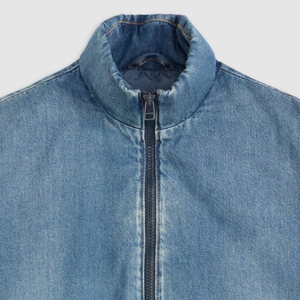 Briggs Short Puffer Jacket — Morning Jazz - Dark Wash