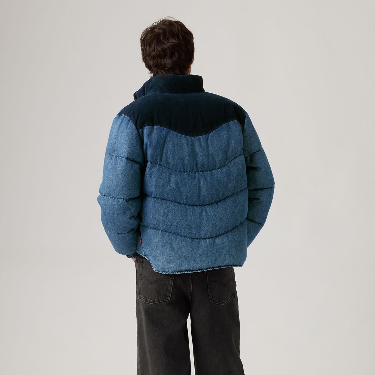 Wild West Short Puffer Jacket — Riverbank - Medium Wash