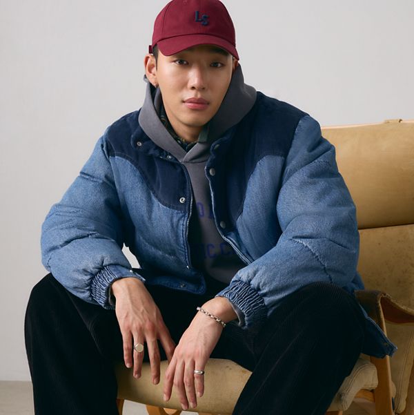 Wild West Short Puffer Jacket — Riverbank - Medium Wash