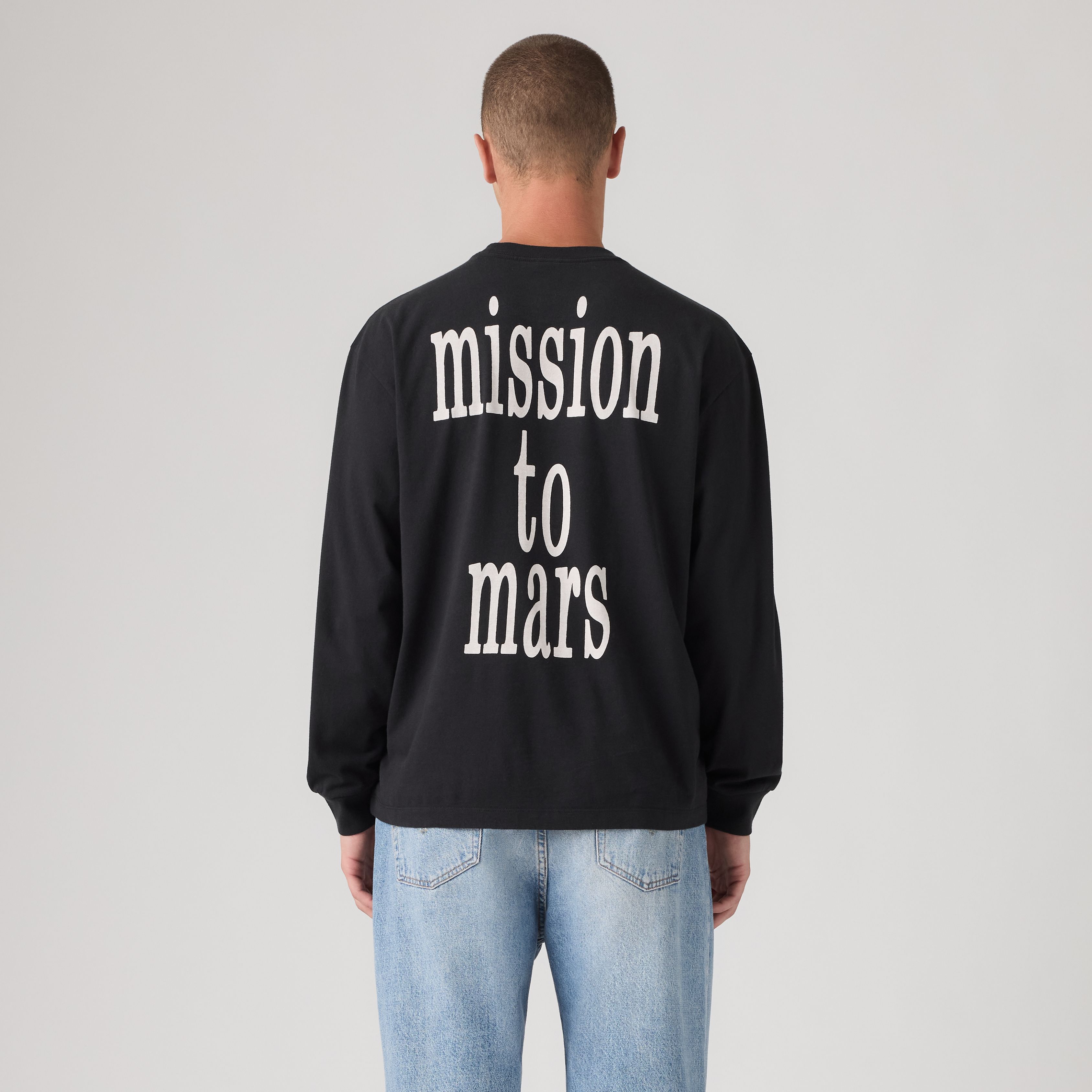Long-Sleeve Band Tee 4