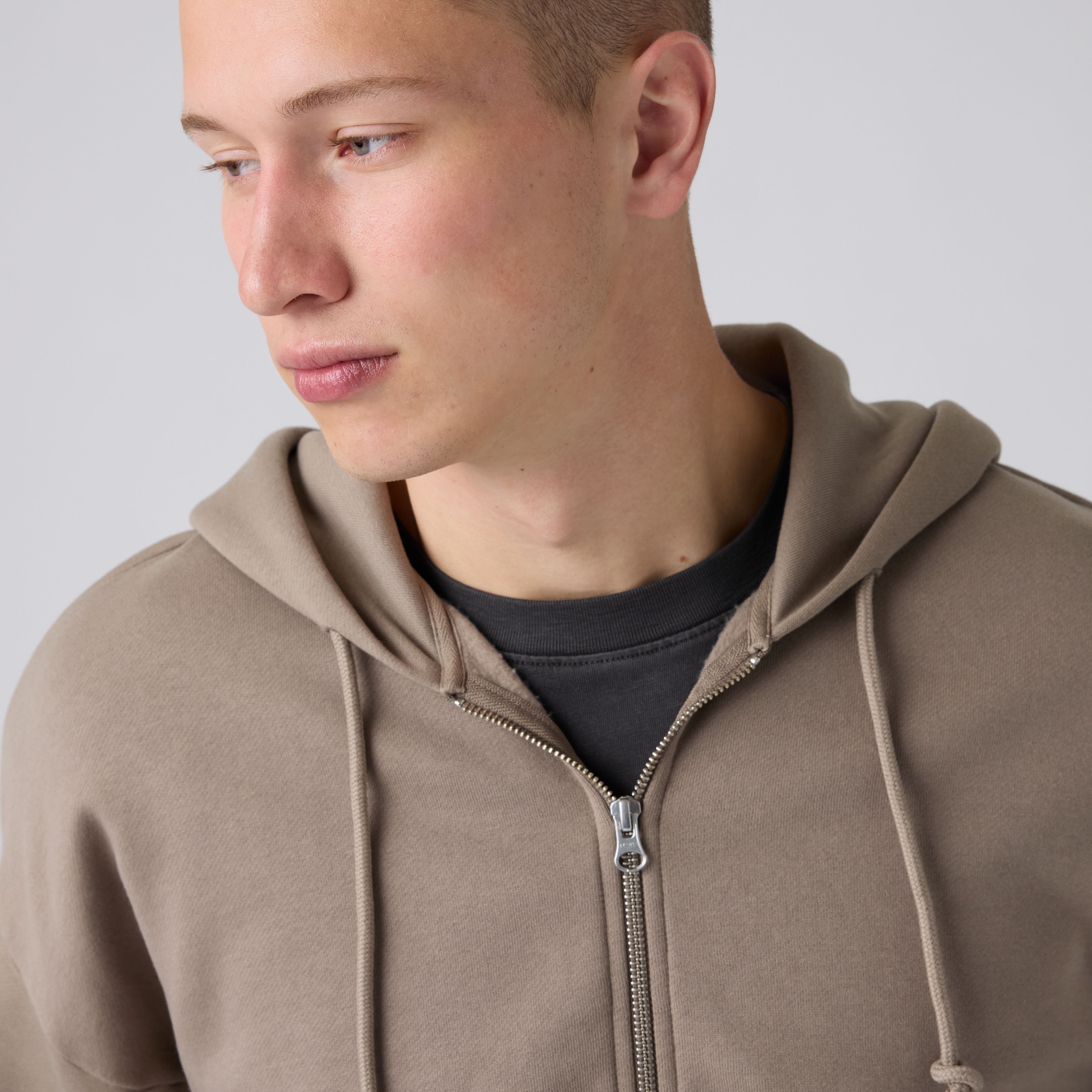 Boxy Full-Zip Sweatshirt