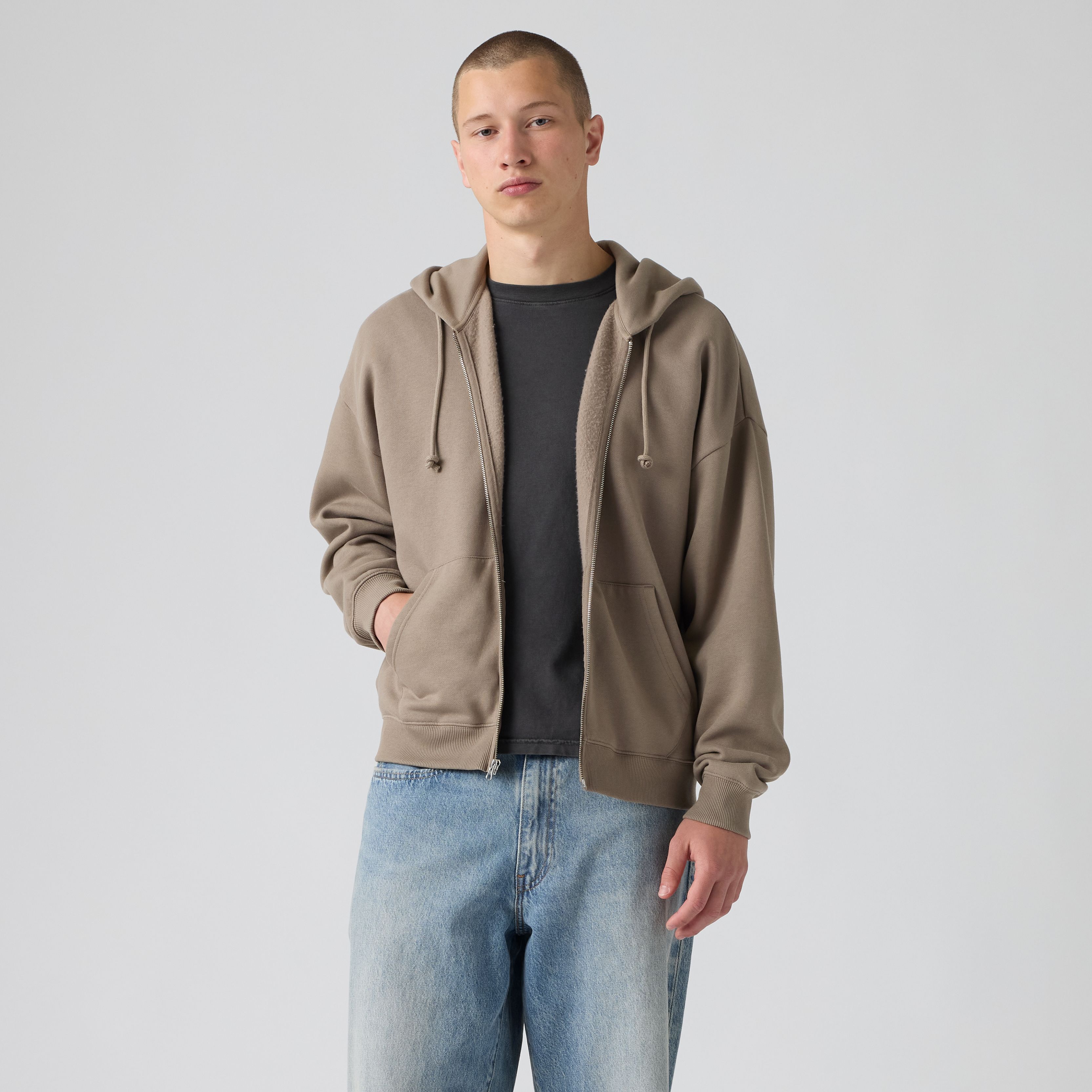 Boxy Full-Zip Sweatshirt 3