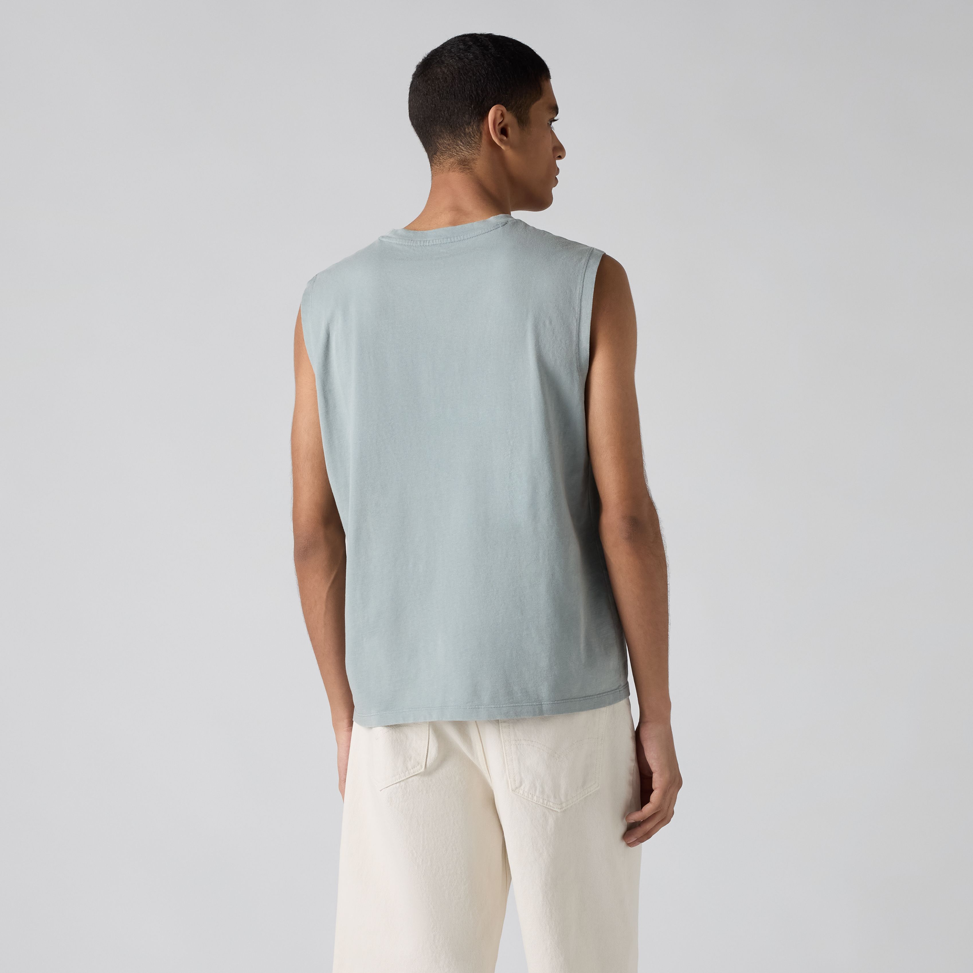 Muscle Tank 4