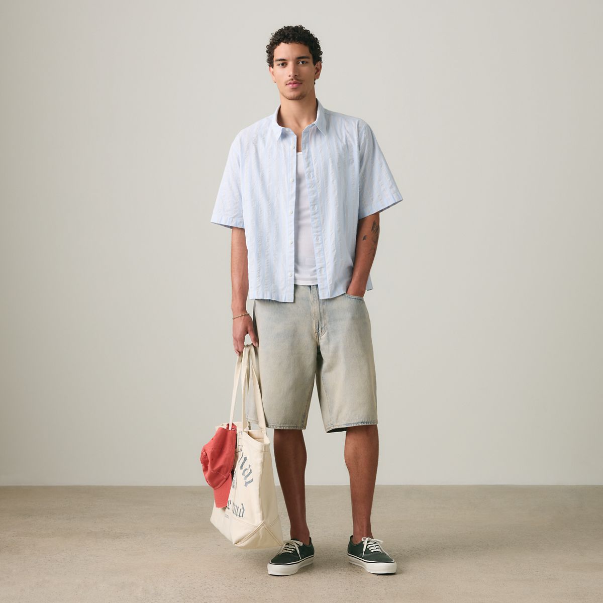Short-Sleeve Lama Boxy Shirt — Bernal Stripe Soft Chambray - Blue