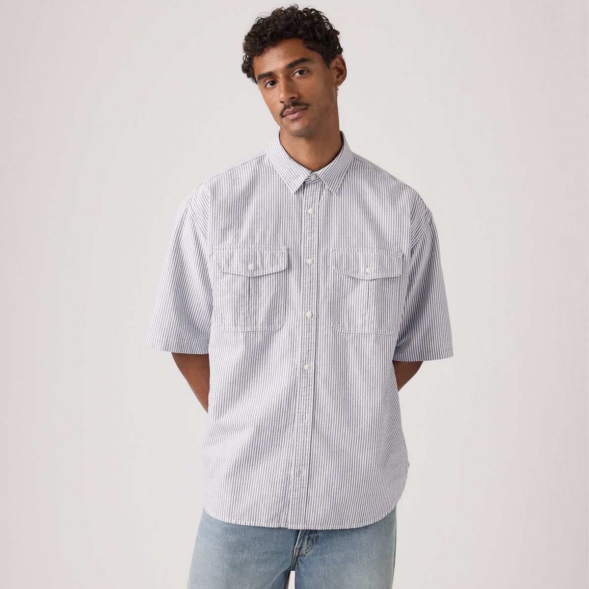Short-Sleeve Pacifica Loose Oxford Shirt — Faro Stripe Jet Black - Grey