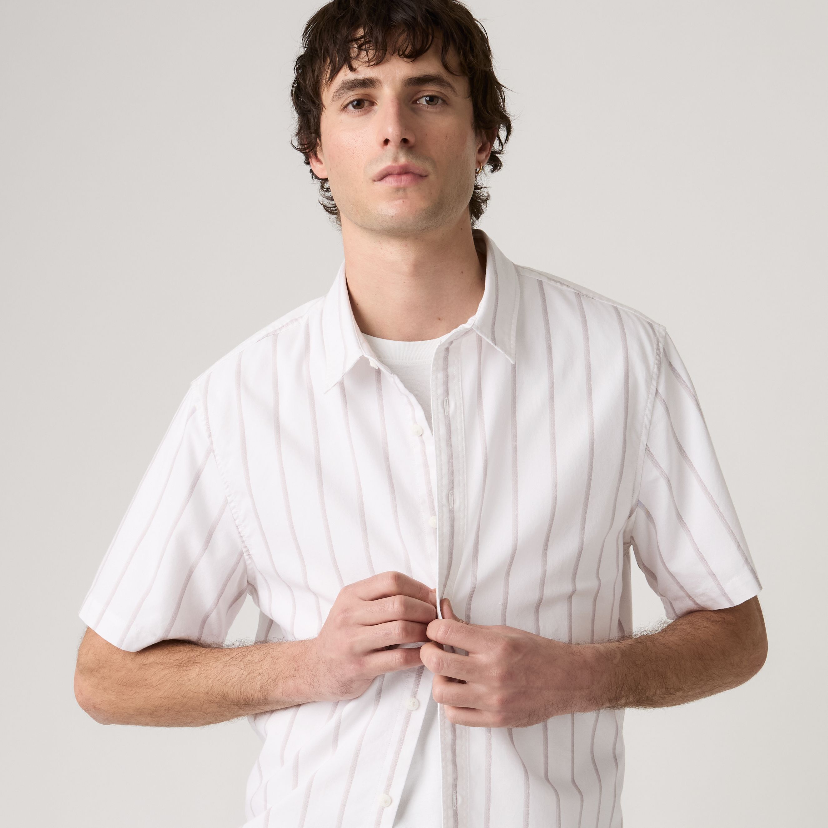 Classic Relaxed Short-Sleeve Shirt 2