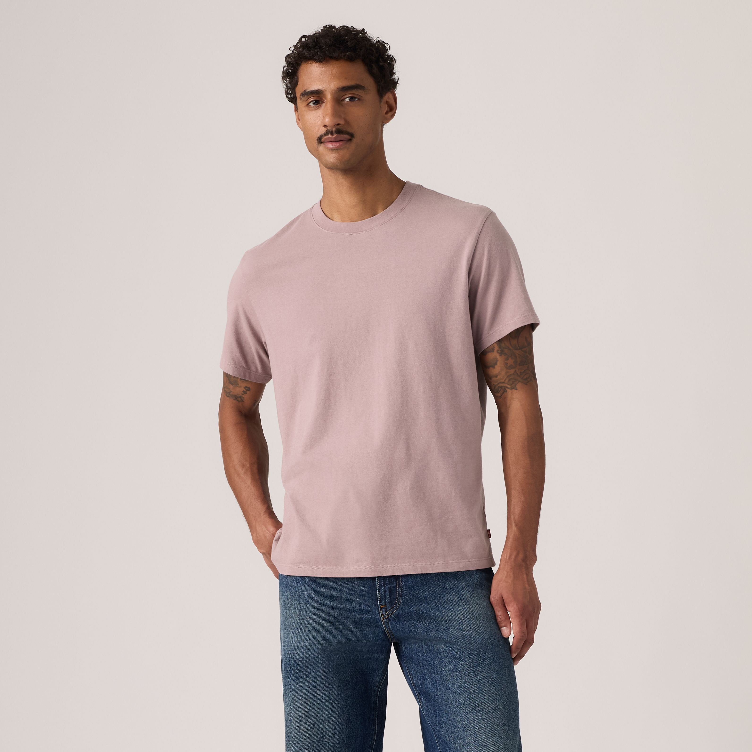 Essential Tee 3
