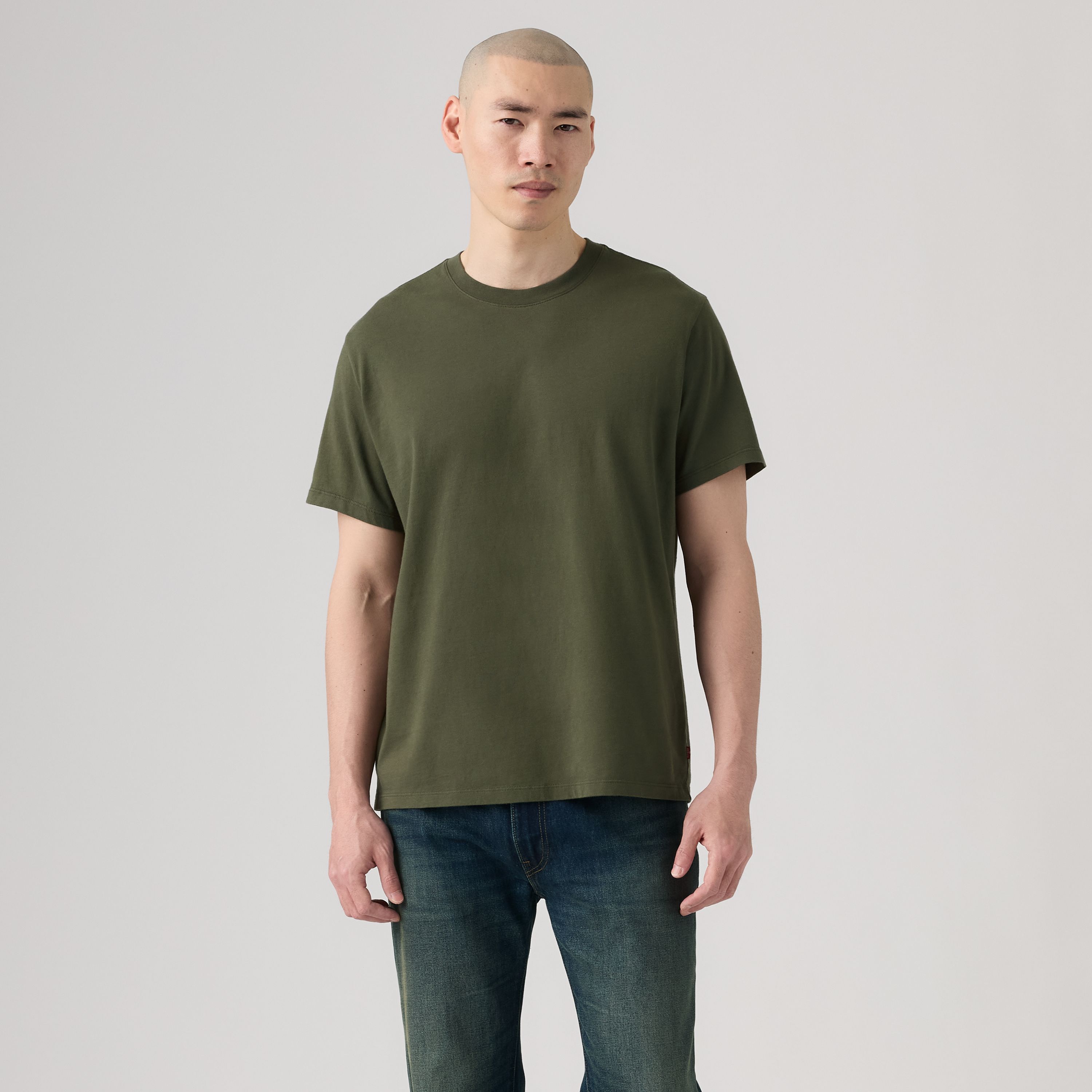 Essential Tee 3