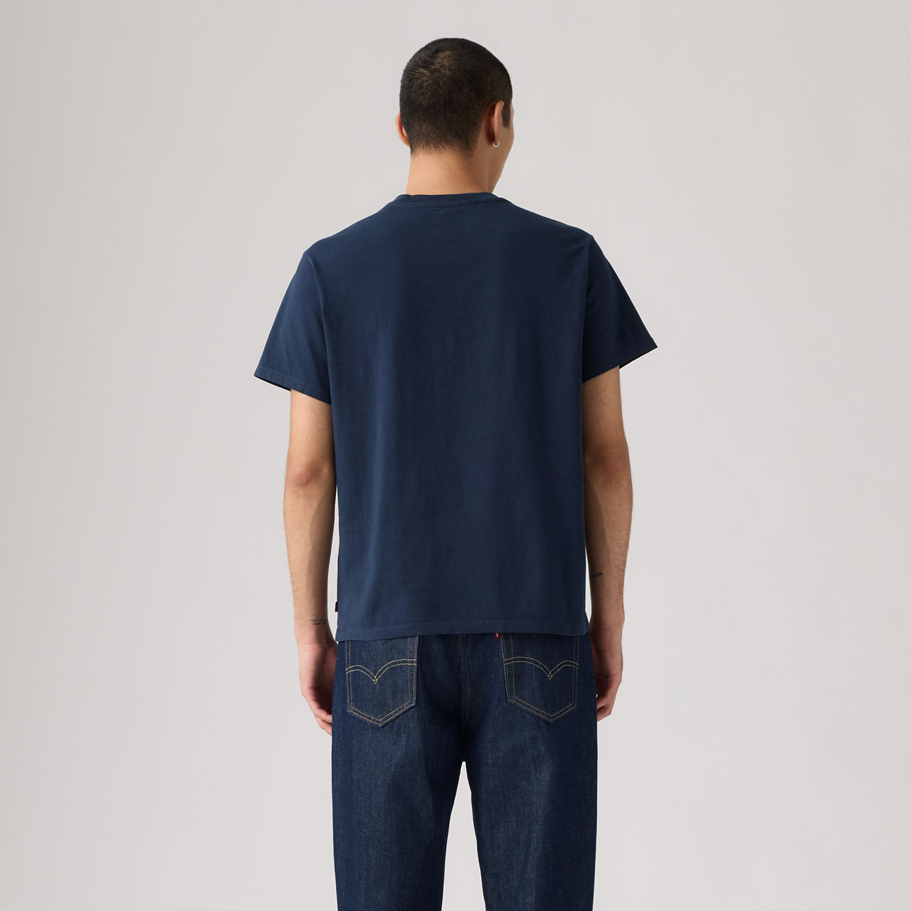 Essential Pocket Tee 4