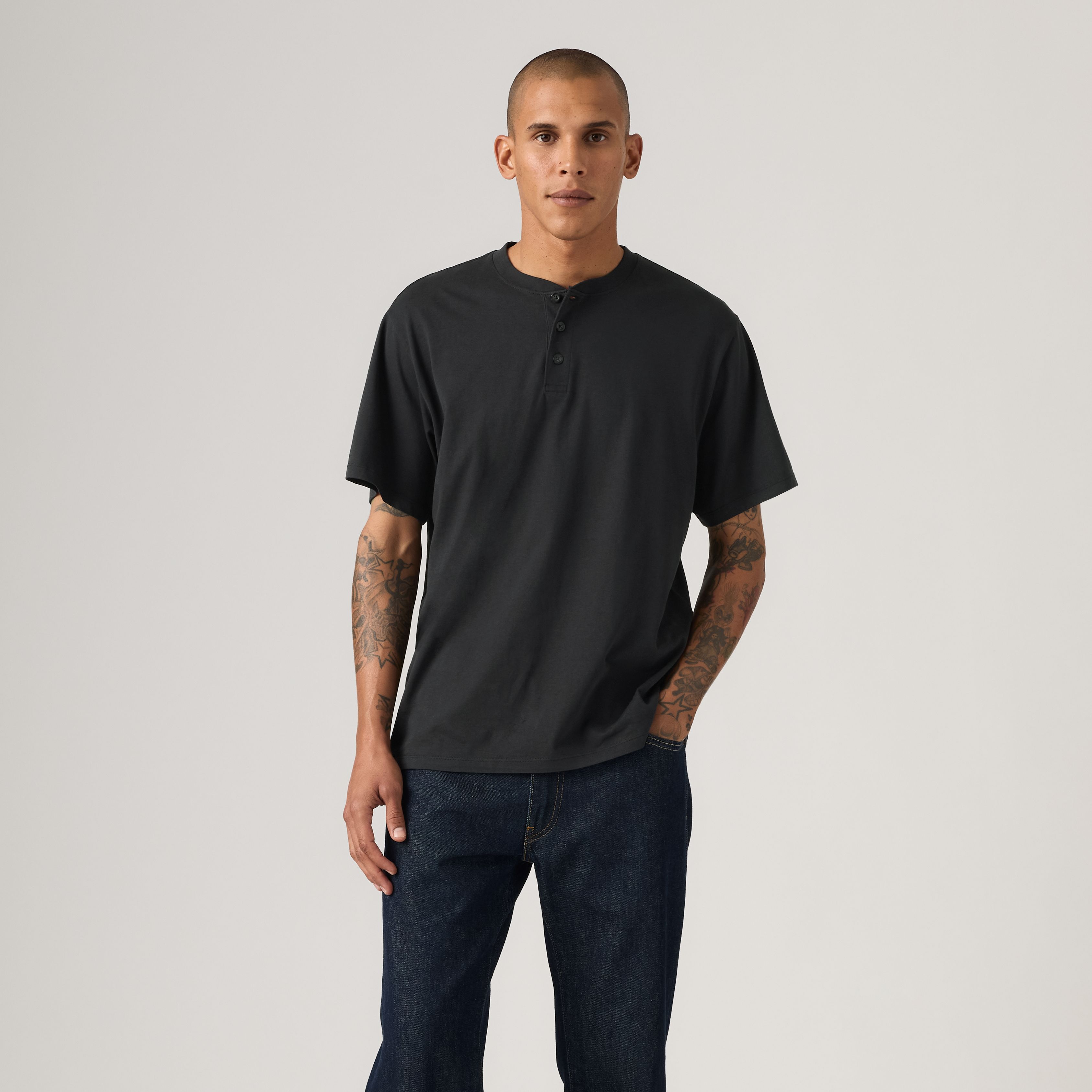 Ventura Short-Sleeve Henley 2