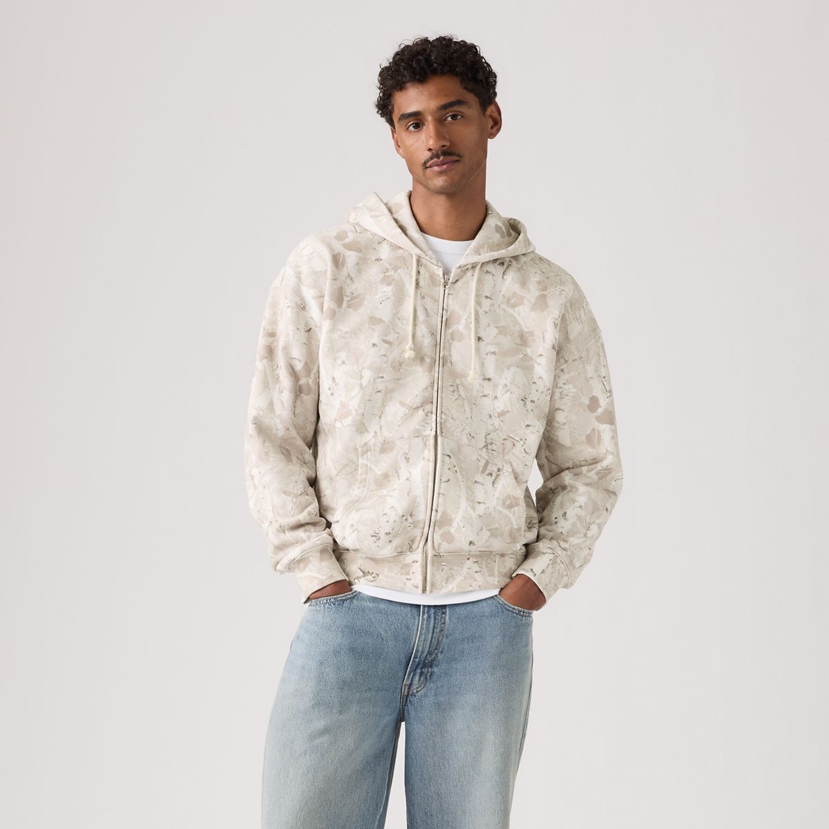 Hayes Boxy Full-Zip Sweatshirt — Falke Birch Camo Silvery Tonal - White