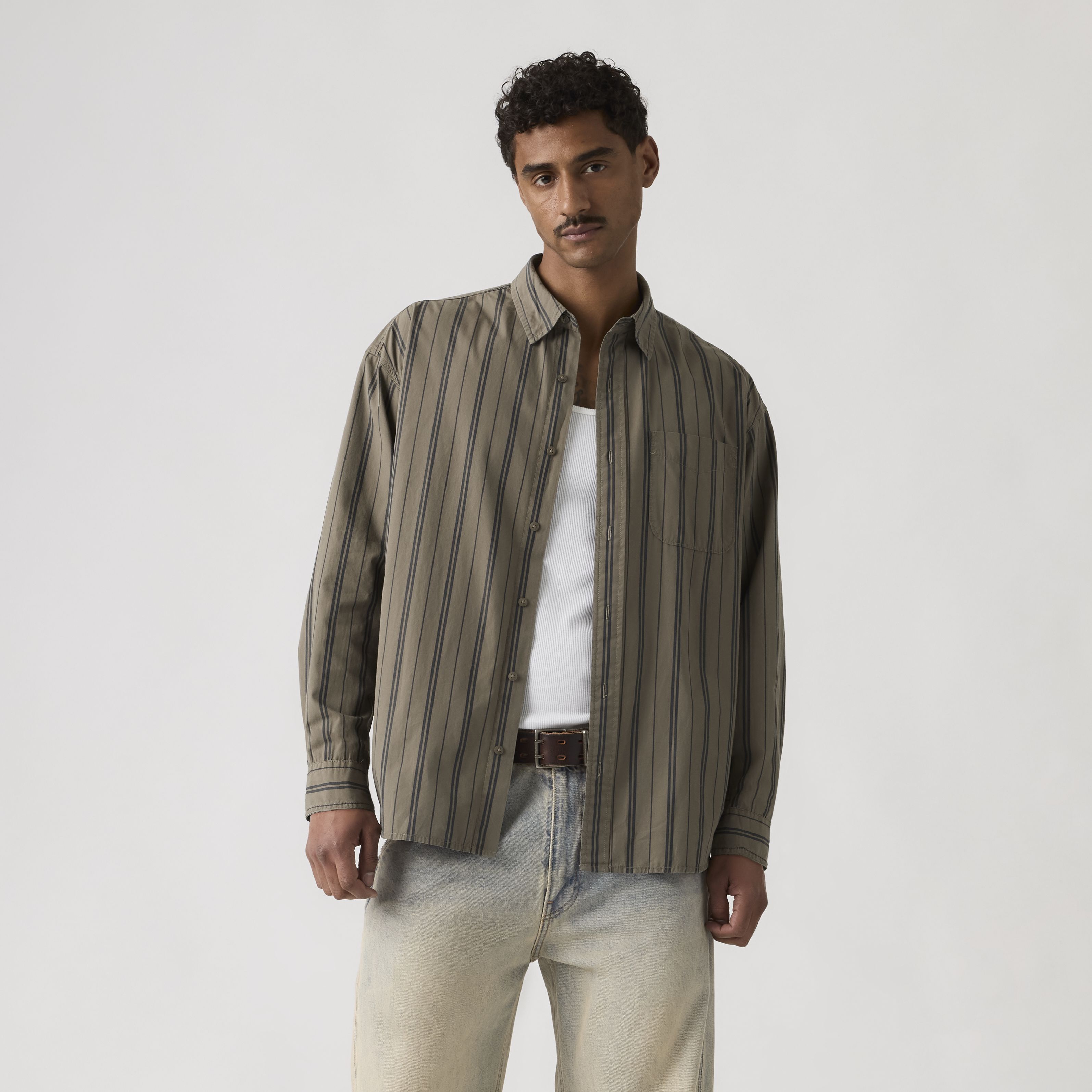 Camisa holgada de pana con botones 3