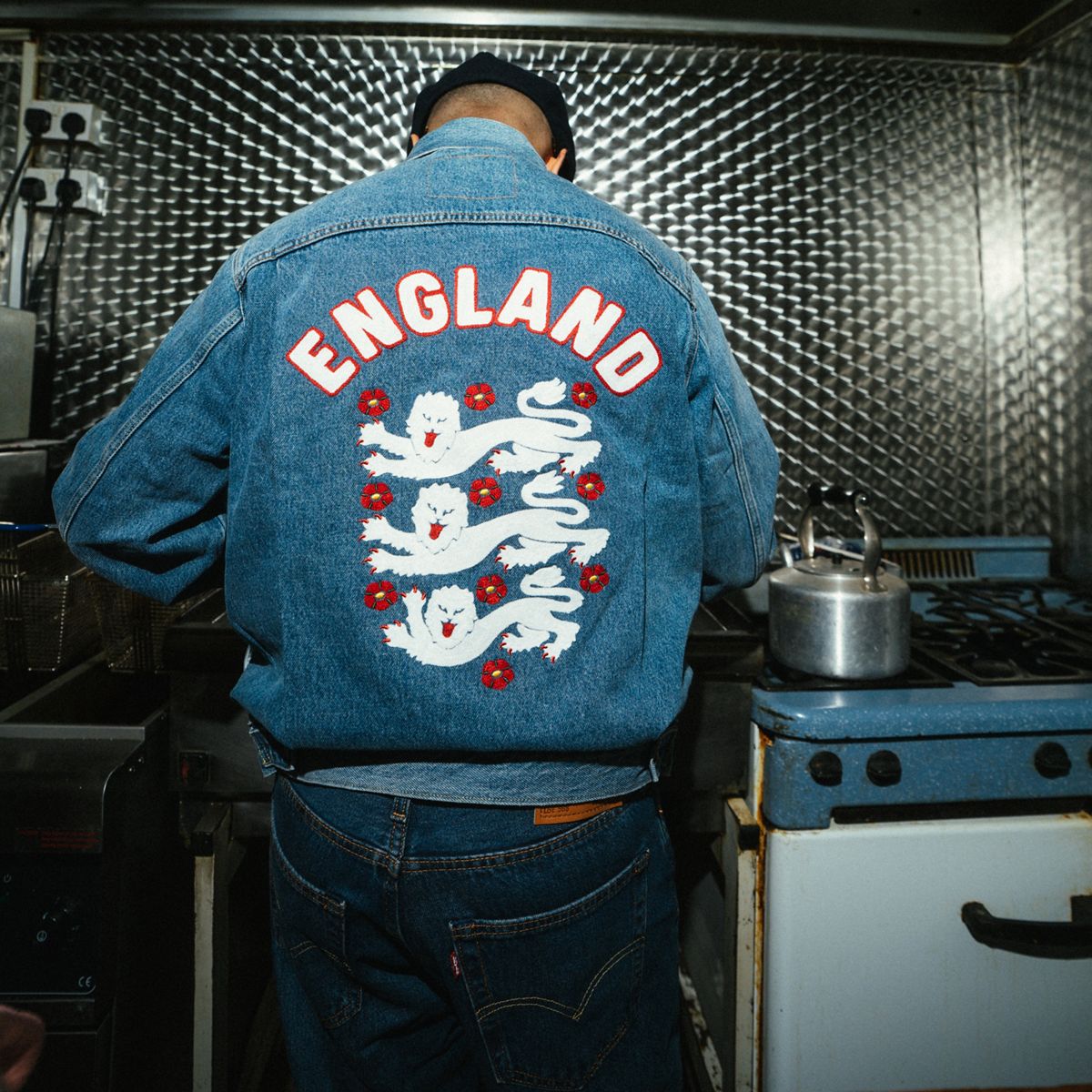 Levi’s® England Football Type II Jacket — England - Dark Wash