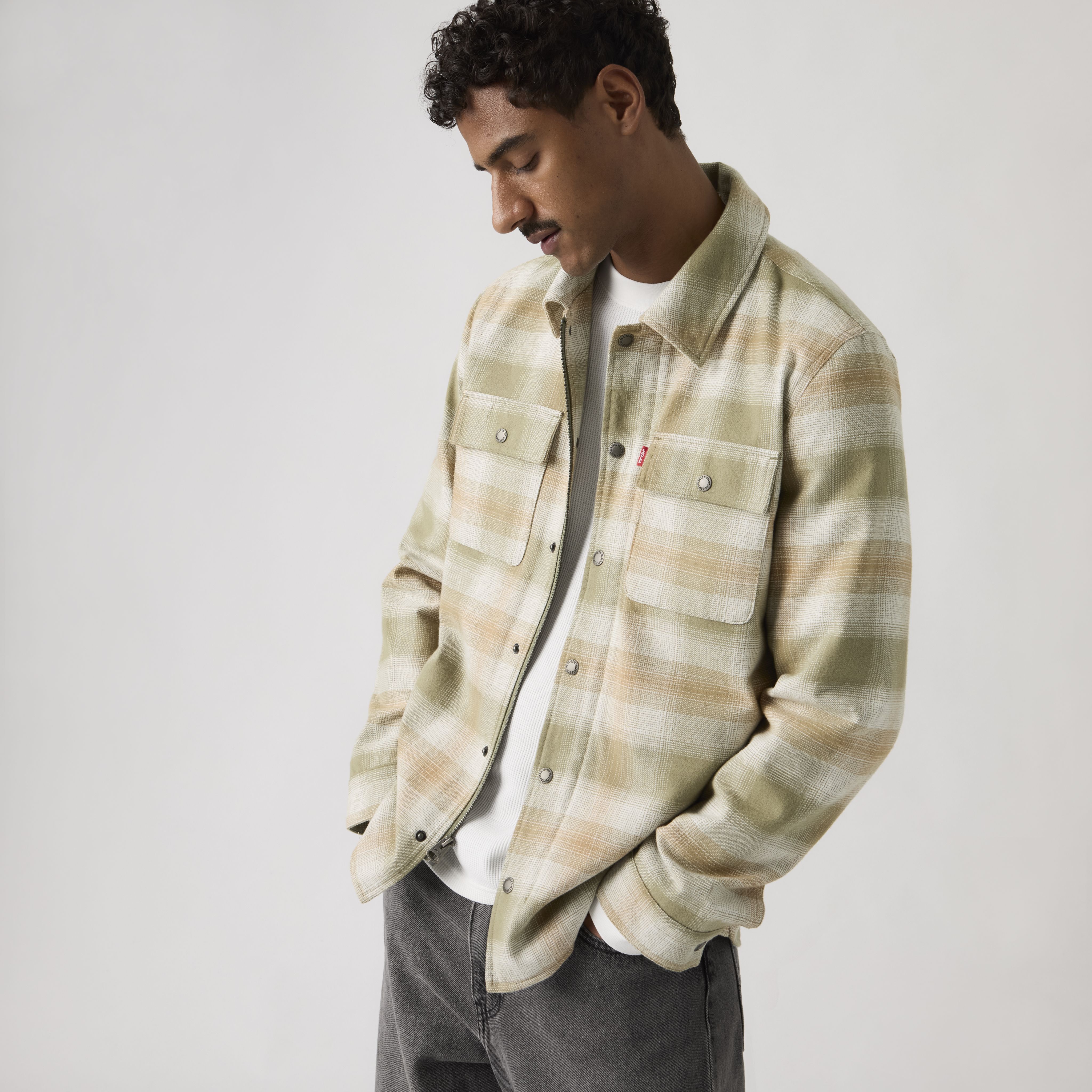 Lightweight Plaid Overshirt 1