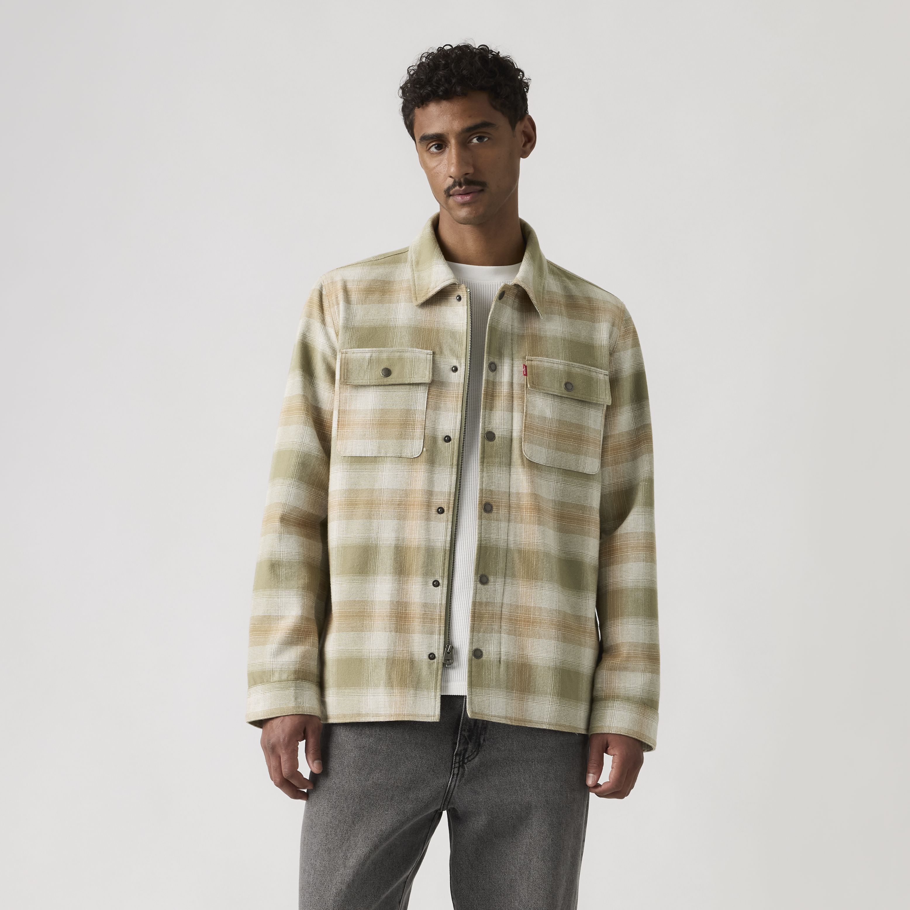 Lightweight Plaid Overshirt 3