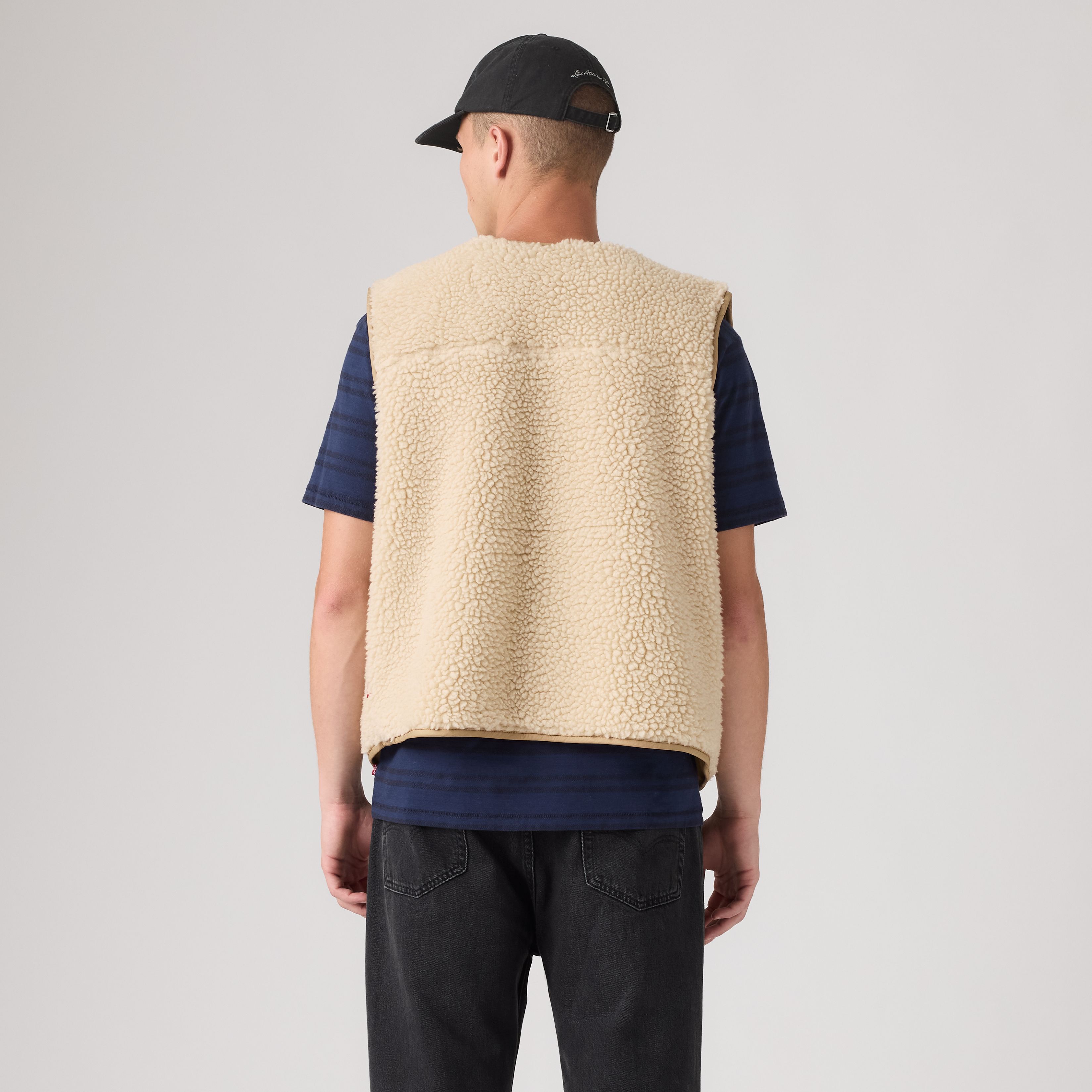 Seacliff Sherpa Vest 4