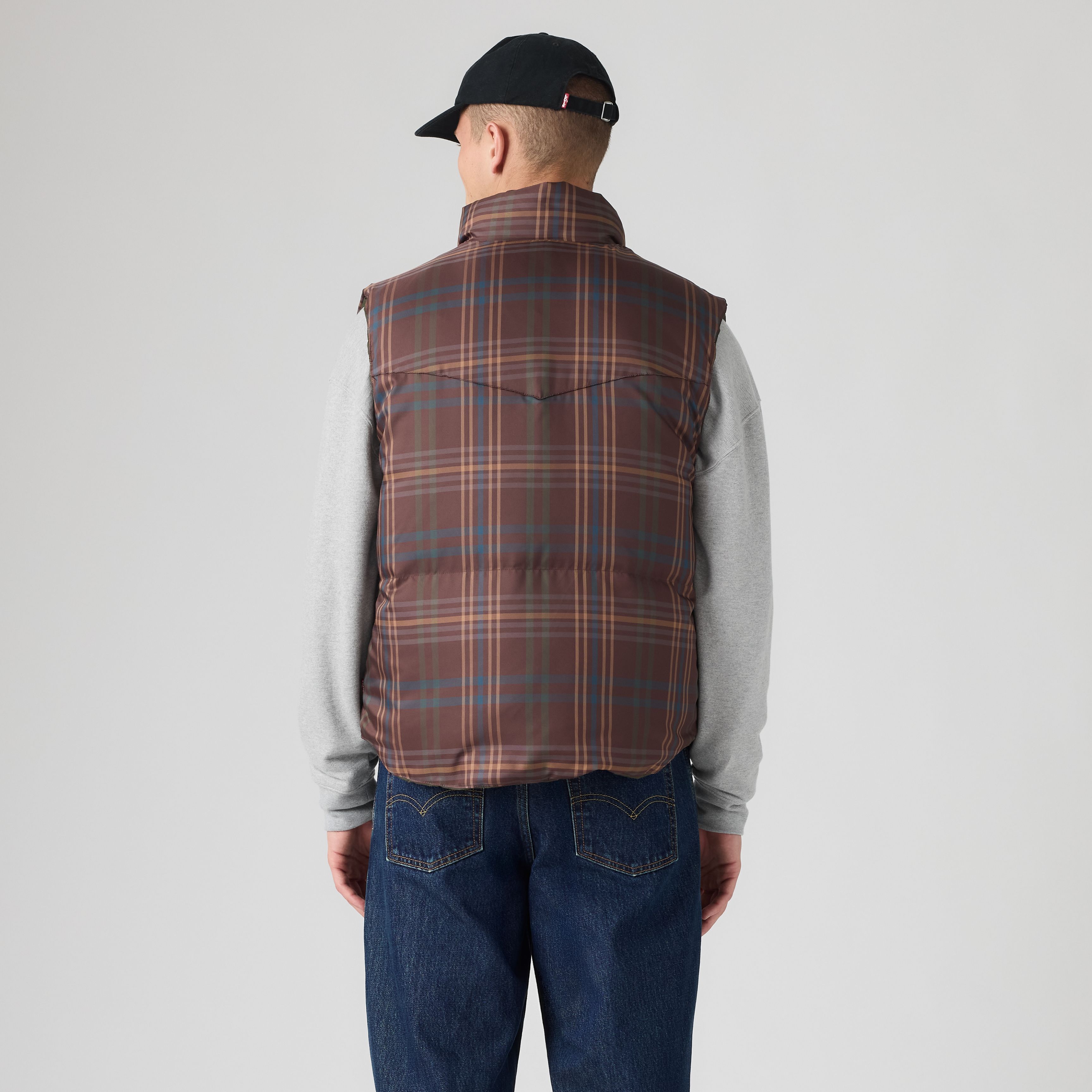 Rockwell Reversible Vest 4