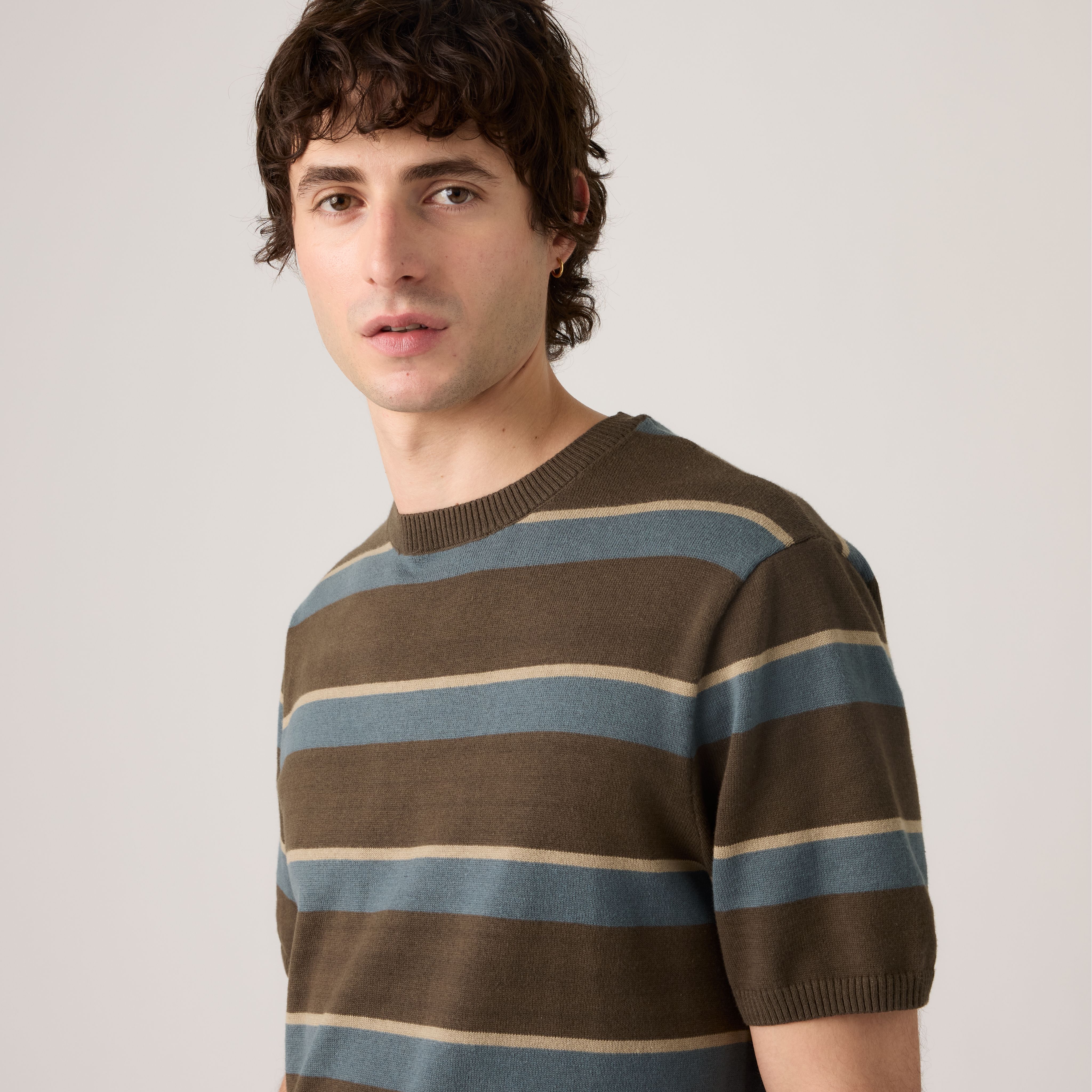 Short Sleeve Sweater Tee 2