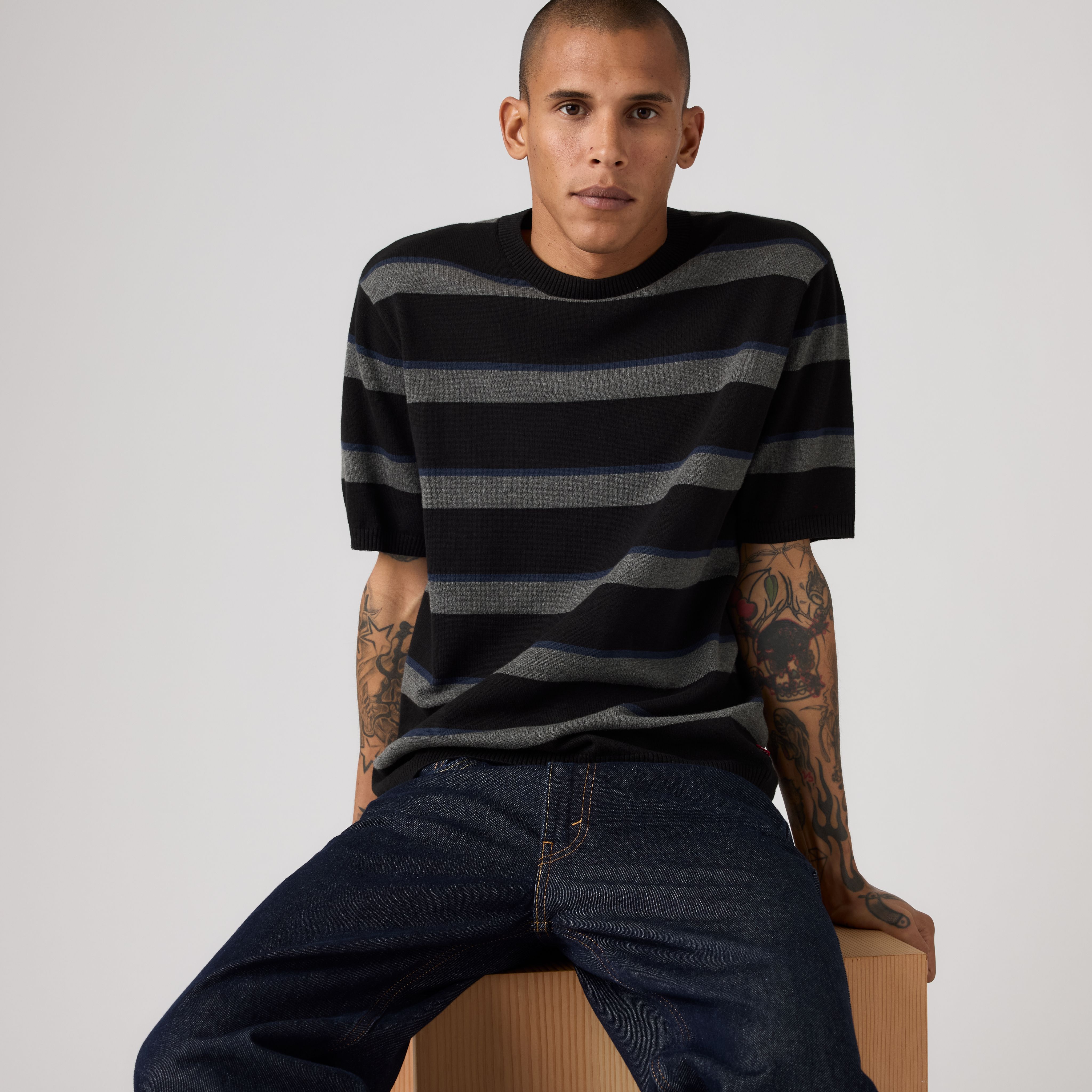 Short-Sleeve Sweater 6