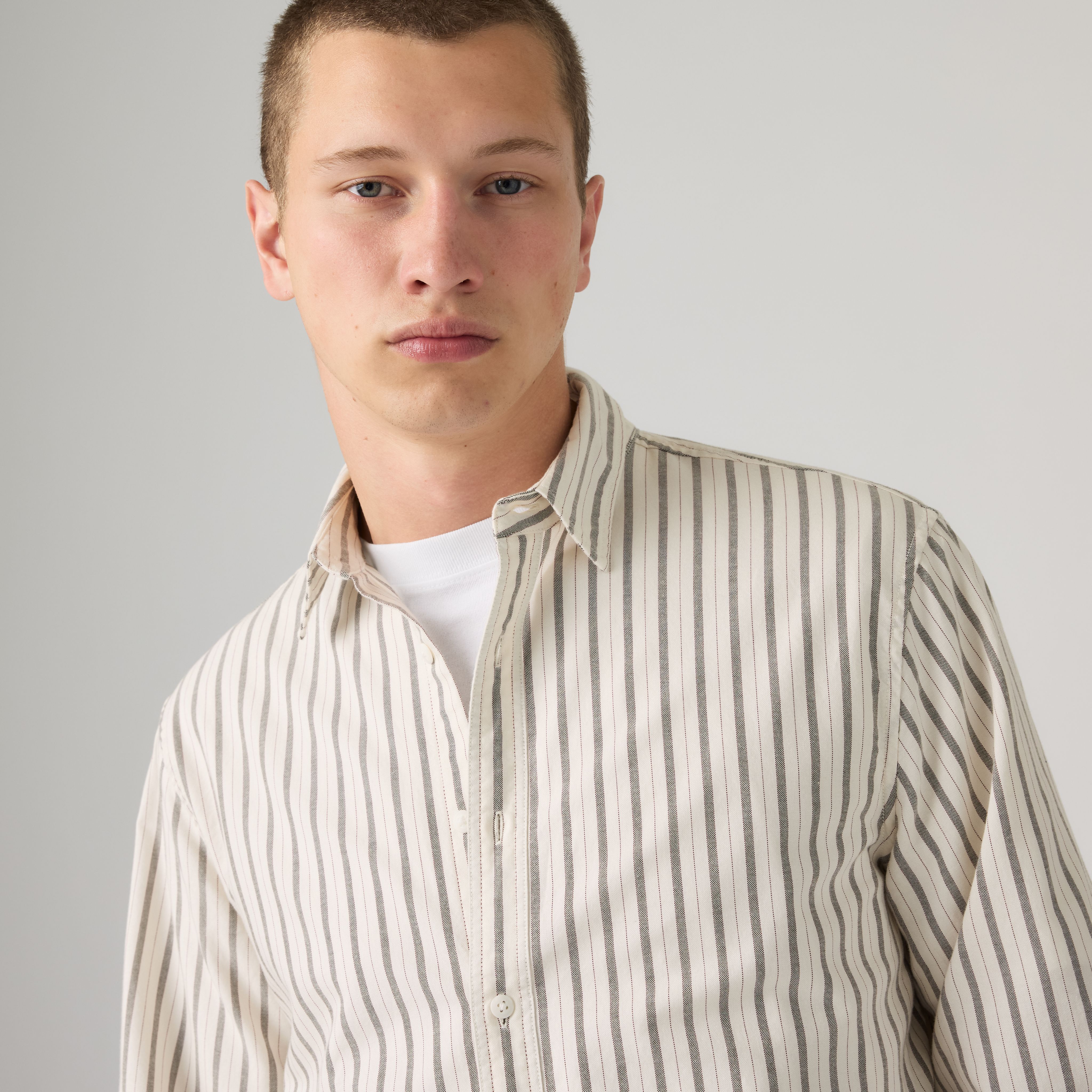 Classic Relaxed Shirt 2