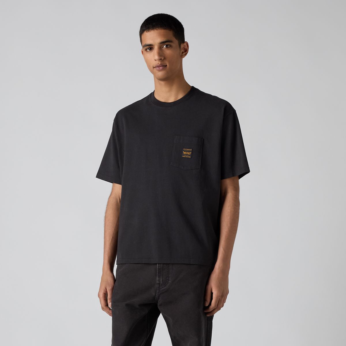 Workwear Boxy Pocket Short-Sleeve T-Shirt — Jet Black - Black