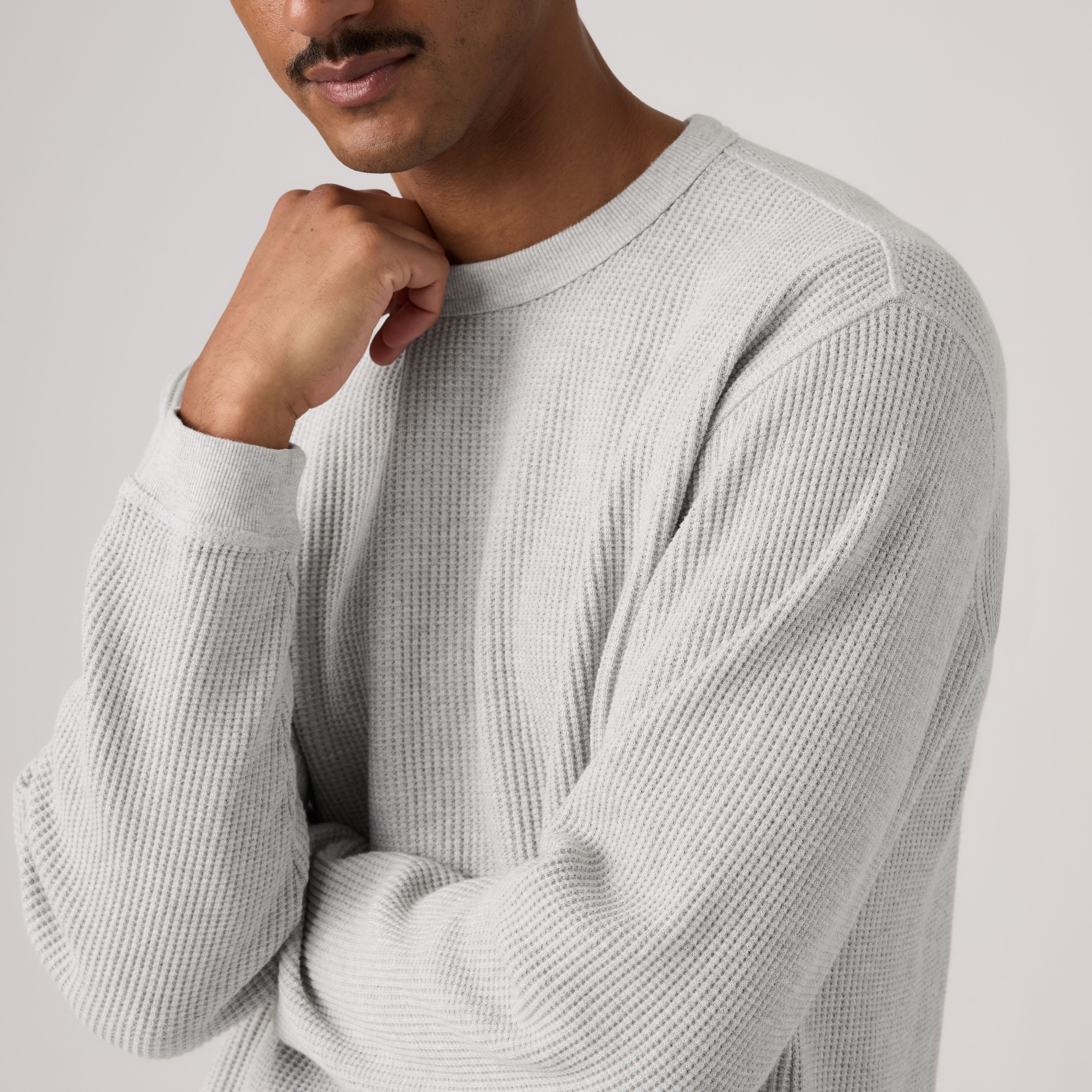 Red Tab Relaxed Long-Sleeve Thermal 2
