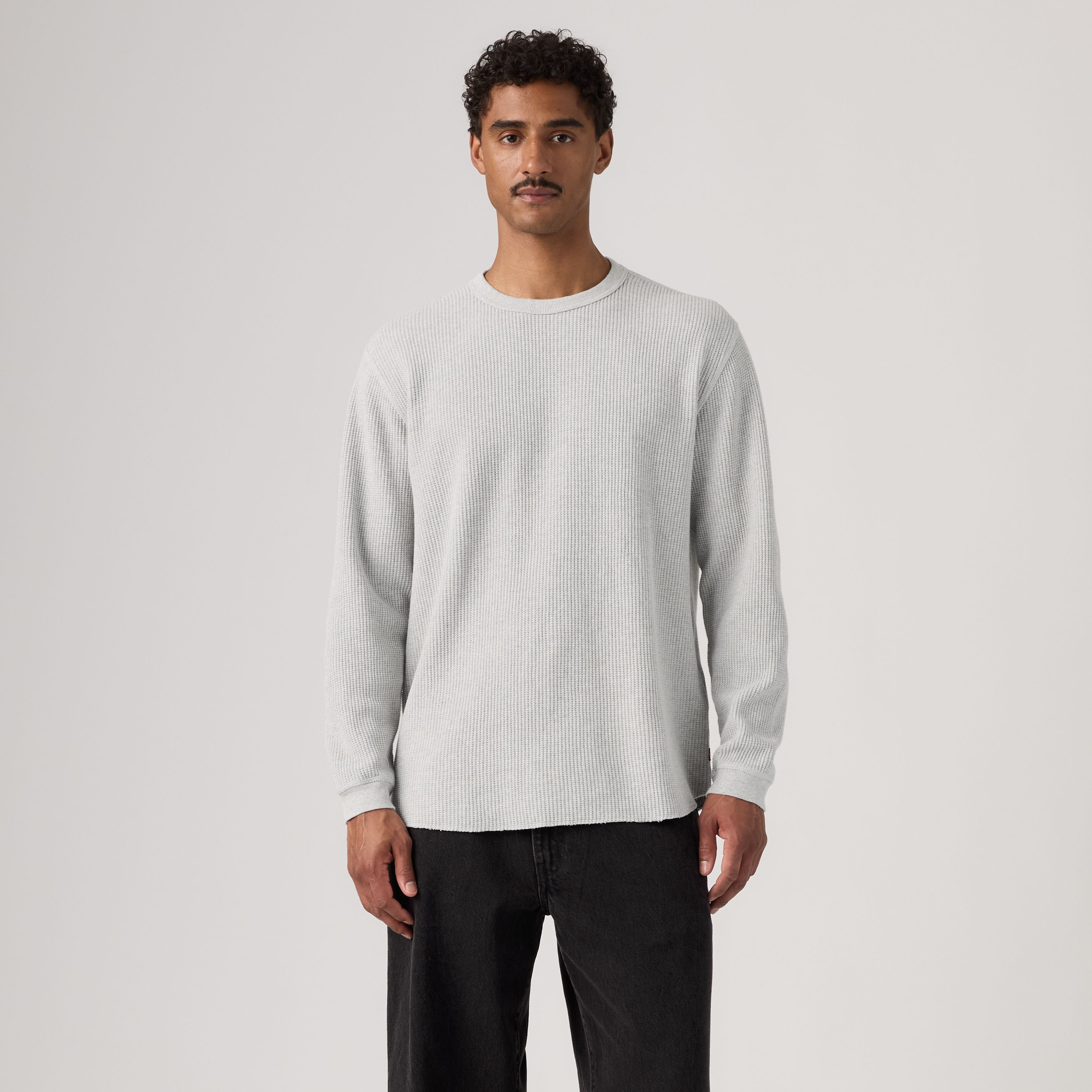 Red Tab Relaxed Long-Sleeve Thermal 3