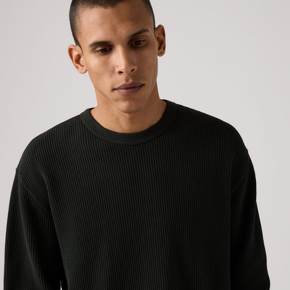 Red Tab Relaxed Long-Sleeve Thermal — Mineral Black Garmen - Black