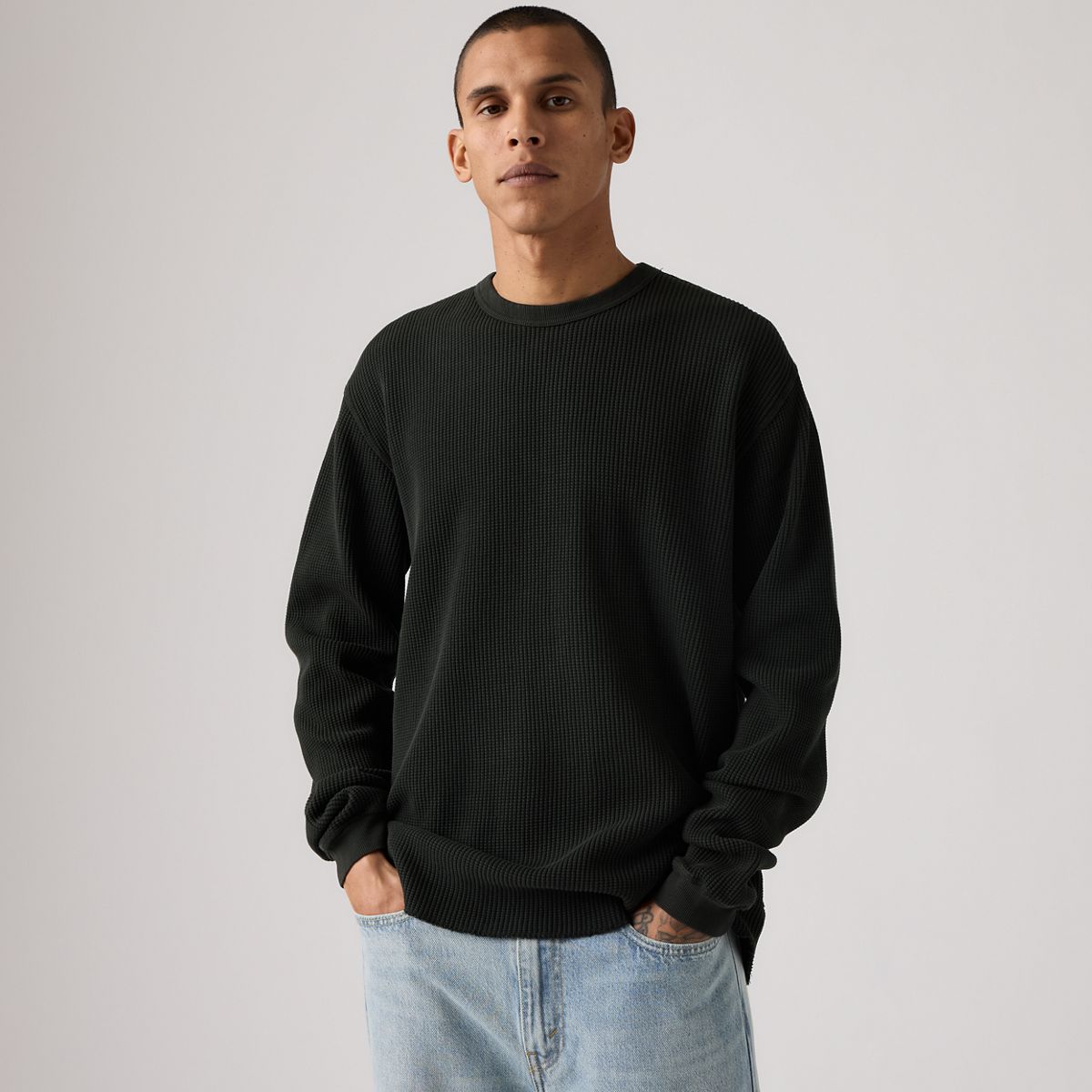 Red Tab Relaxed Long-Sleeve Thermal — Mineral Black Garmen - Black