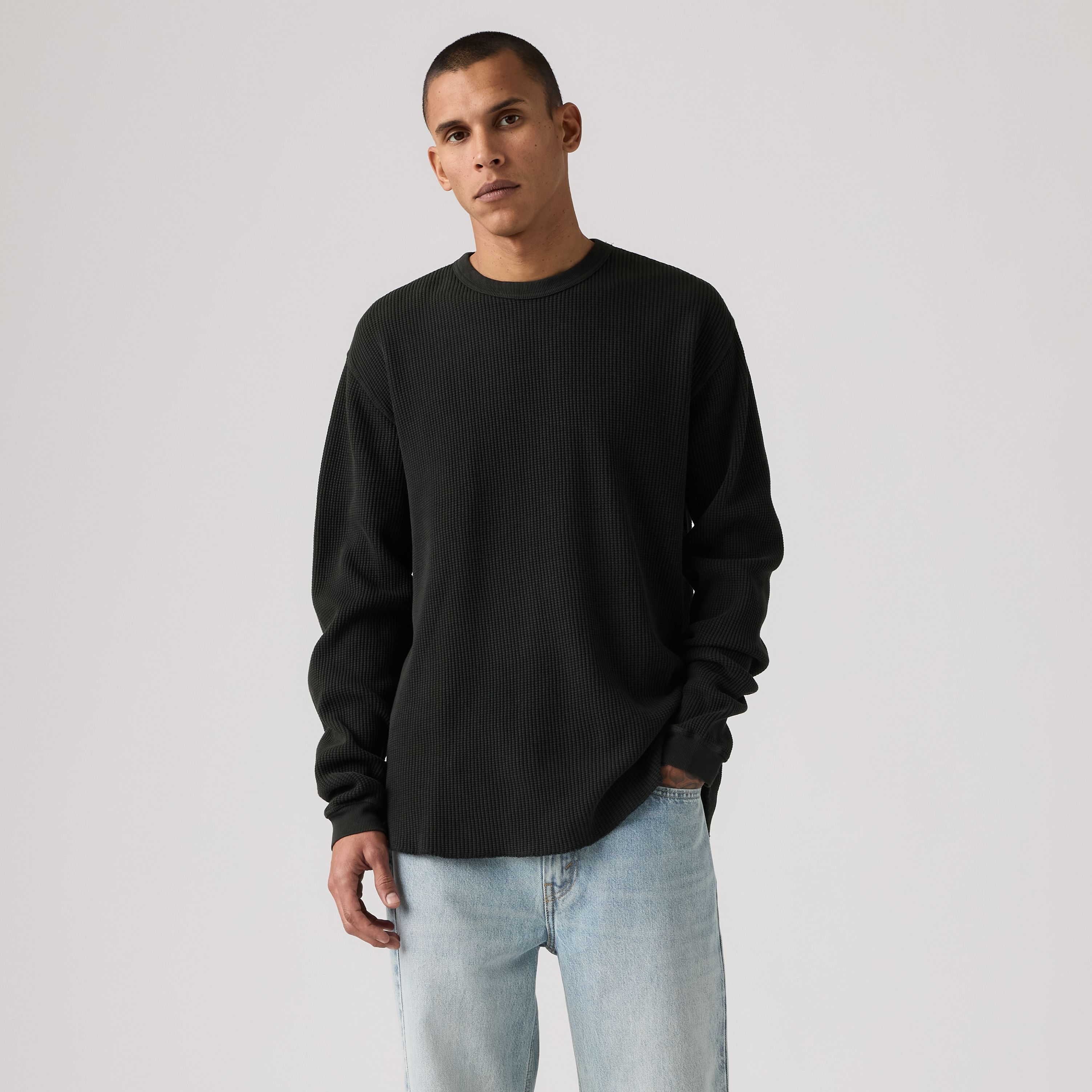 Red Tab Relaxed Long-Sleeve Thermal 3