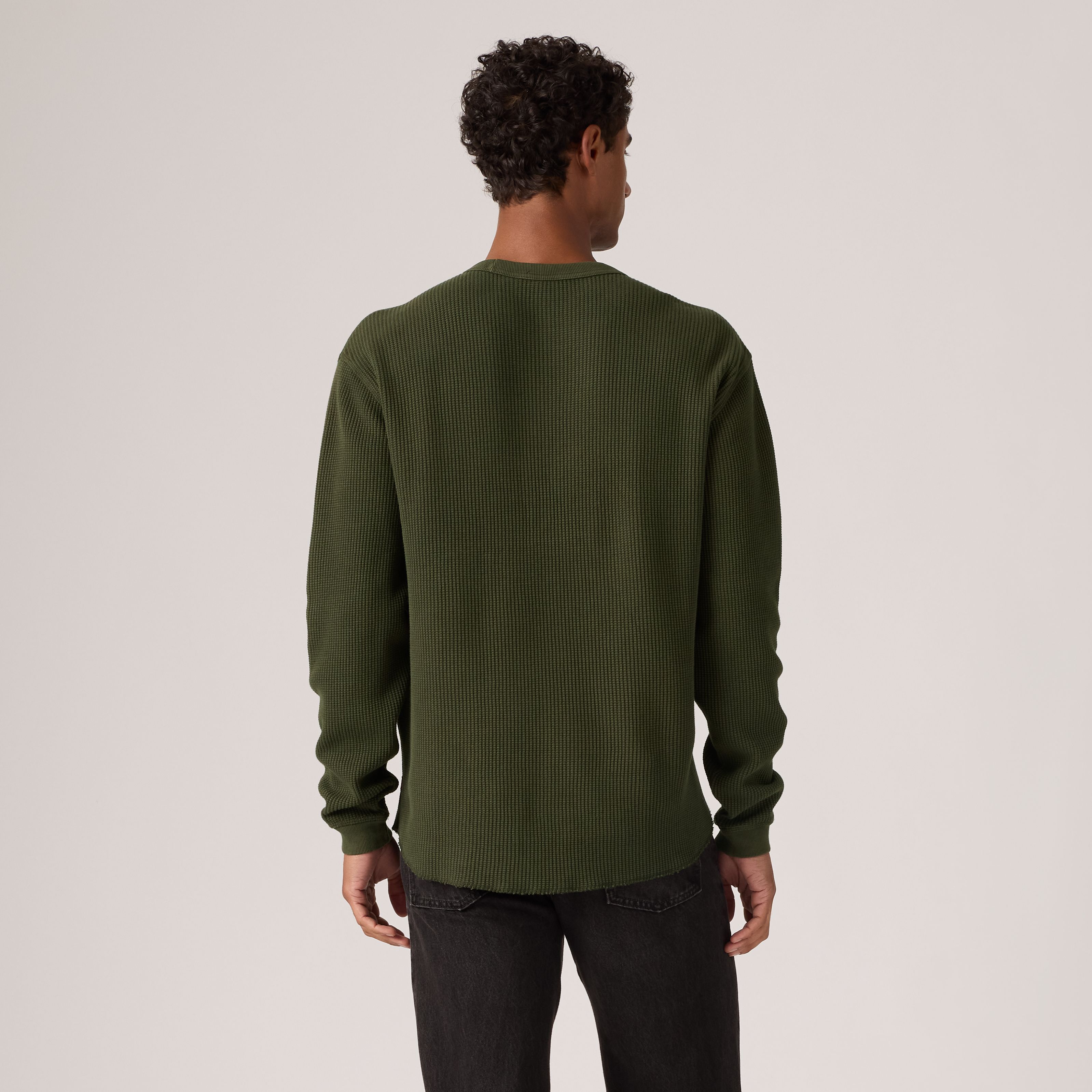 Red Tab Relaxed Garment Dye Long-Sleeve Thermal 4
