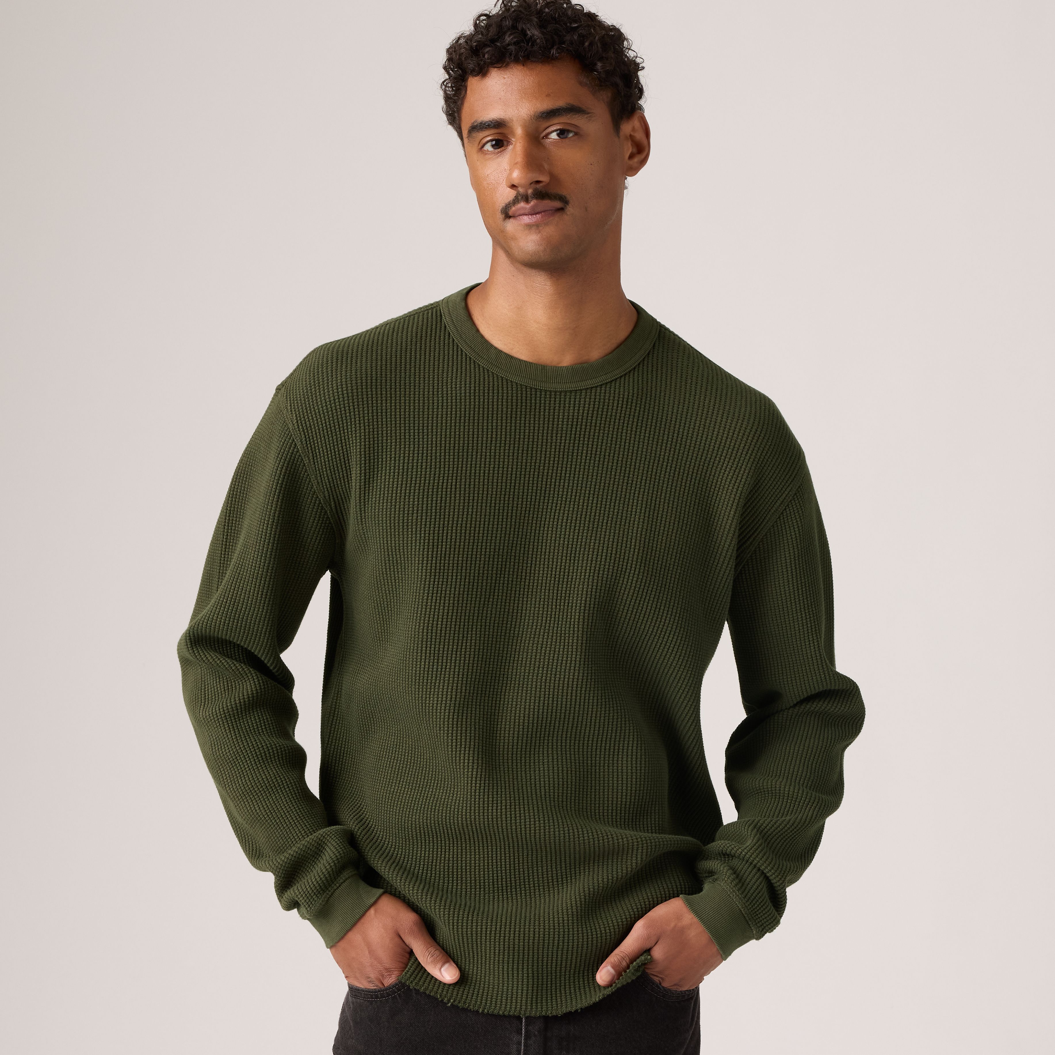 Red Tab Relaxed Garment Dye Long-Sleeve Thermal 1