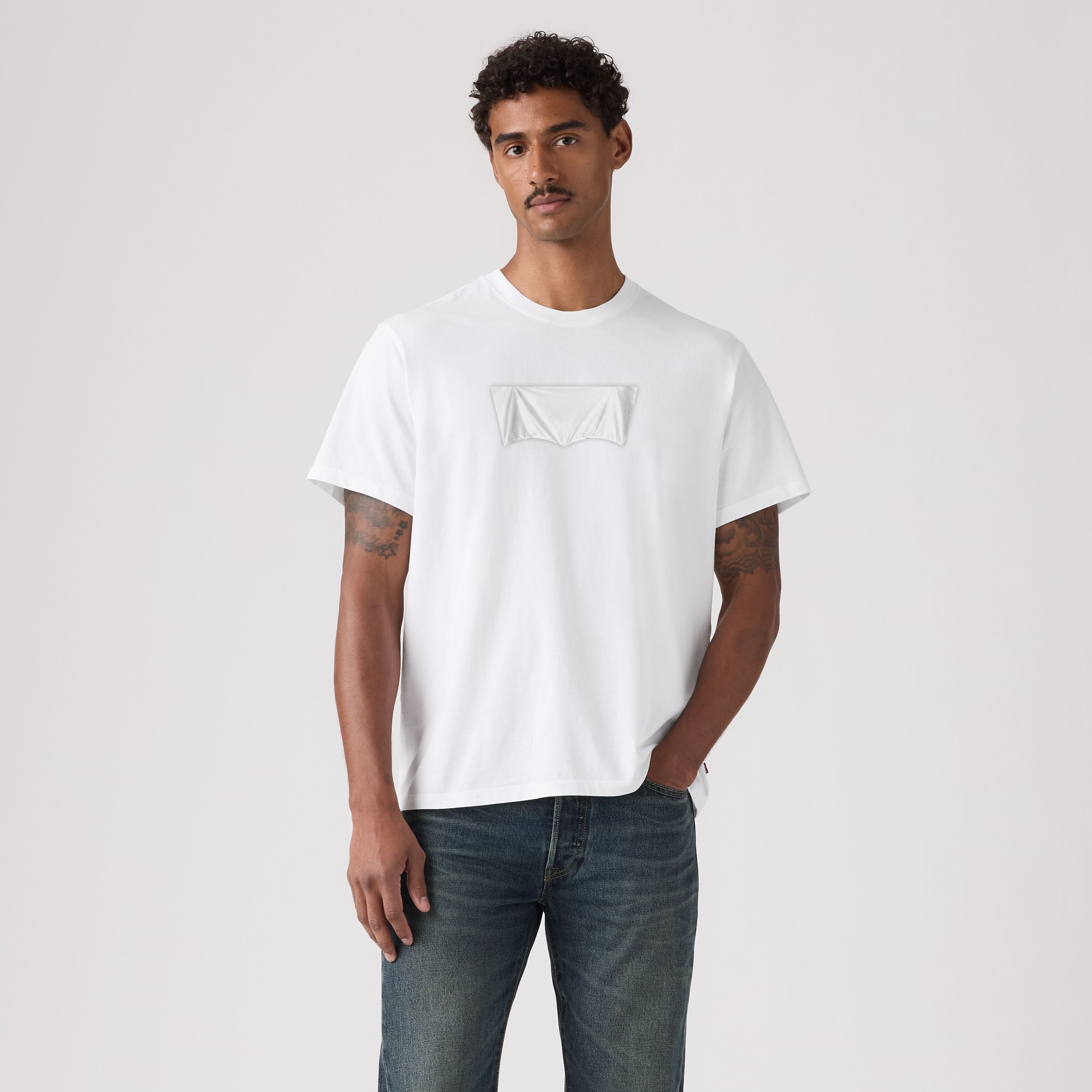Levi's® Nobody’s Gonna Know Logo Tee 3