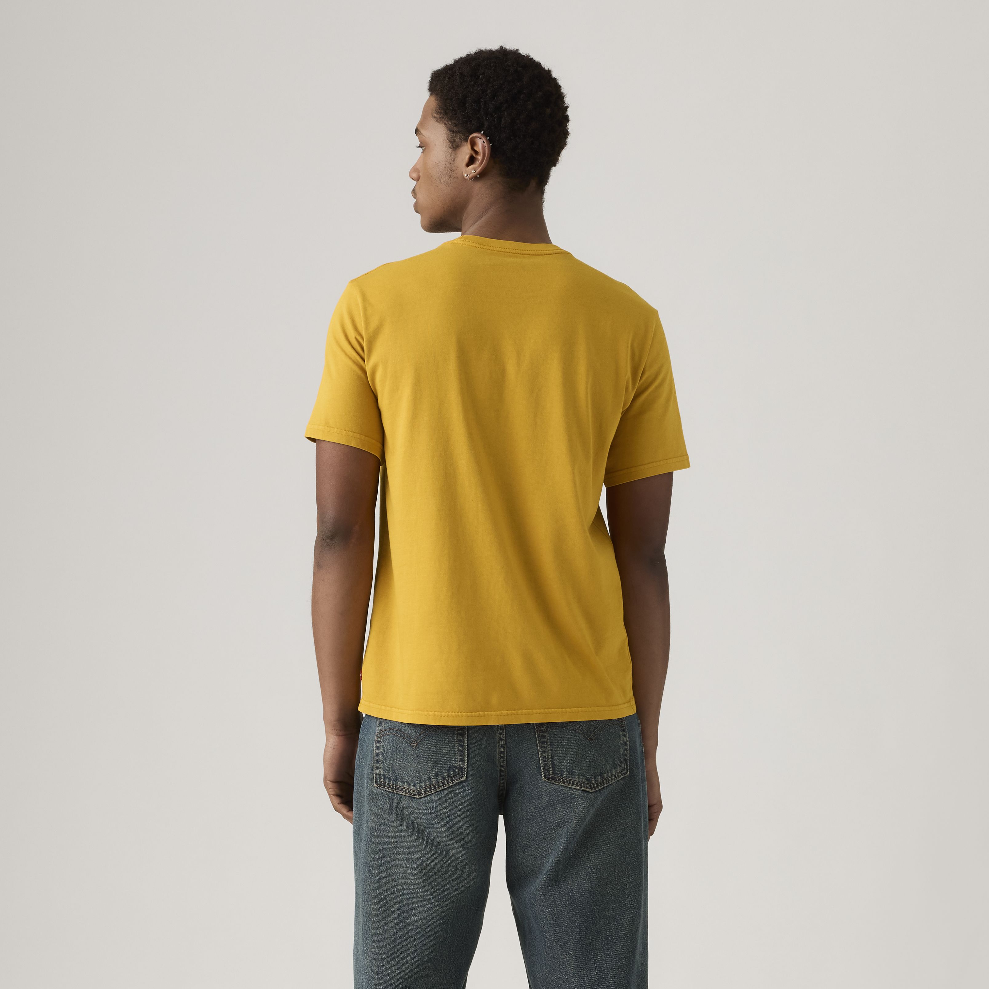 Relaxed Fit Short-Sleeve Graphic T-Shirt 3