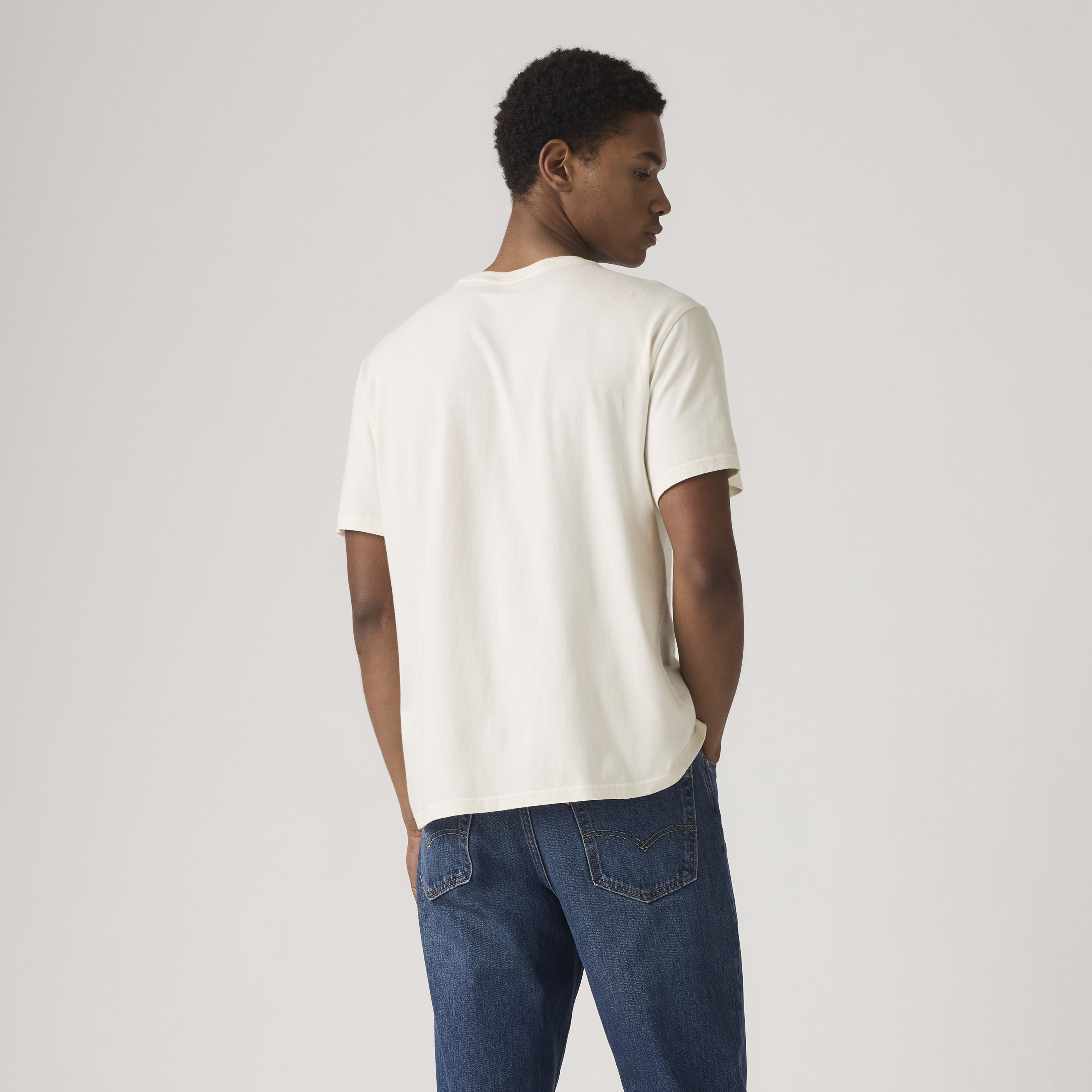 Relaxed Fit Short-Sleeve Graphic T-Shirt 3