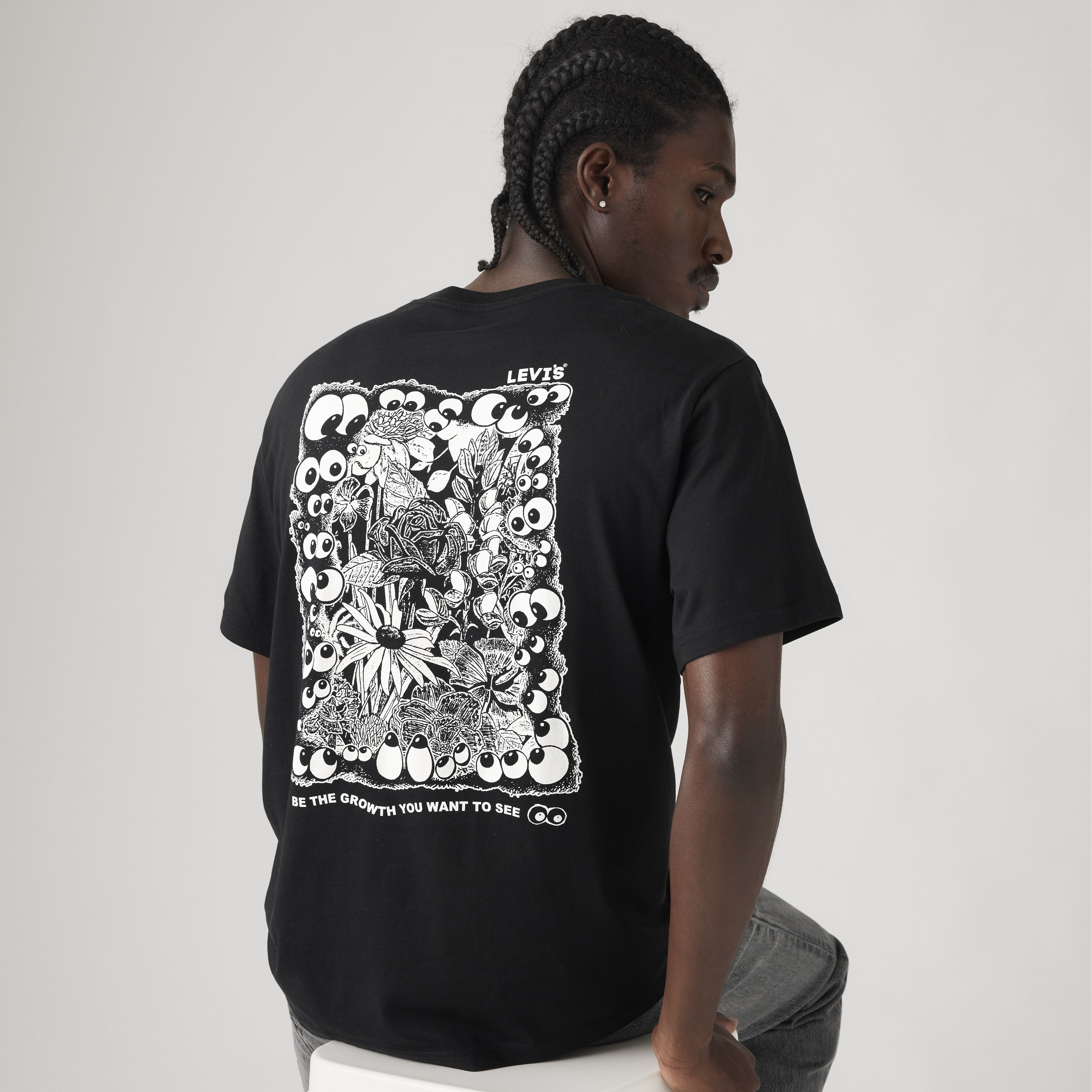 Relaxed Fit Short Sleeve Graphic T-Shirt 1