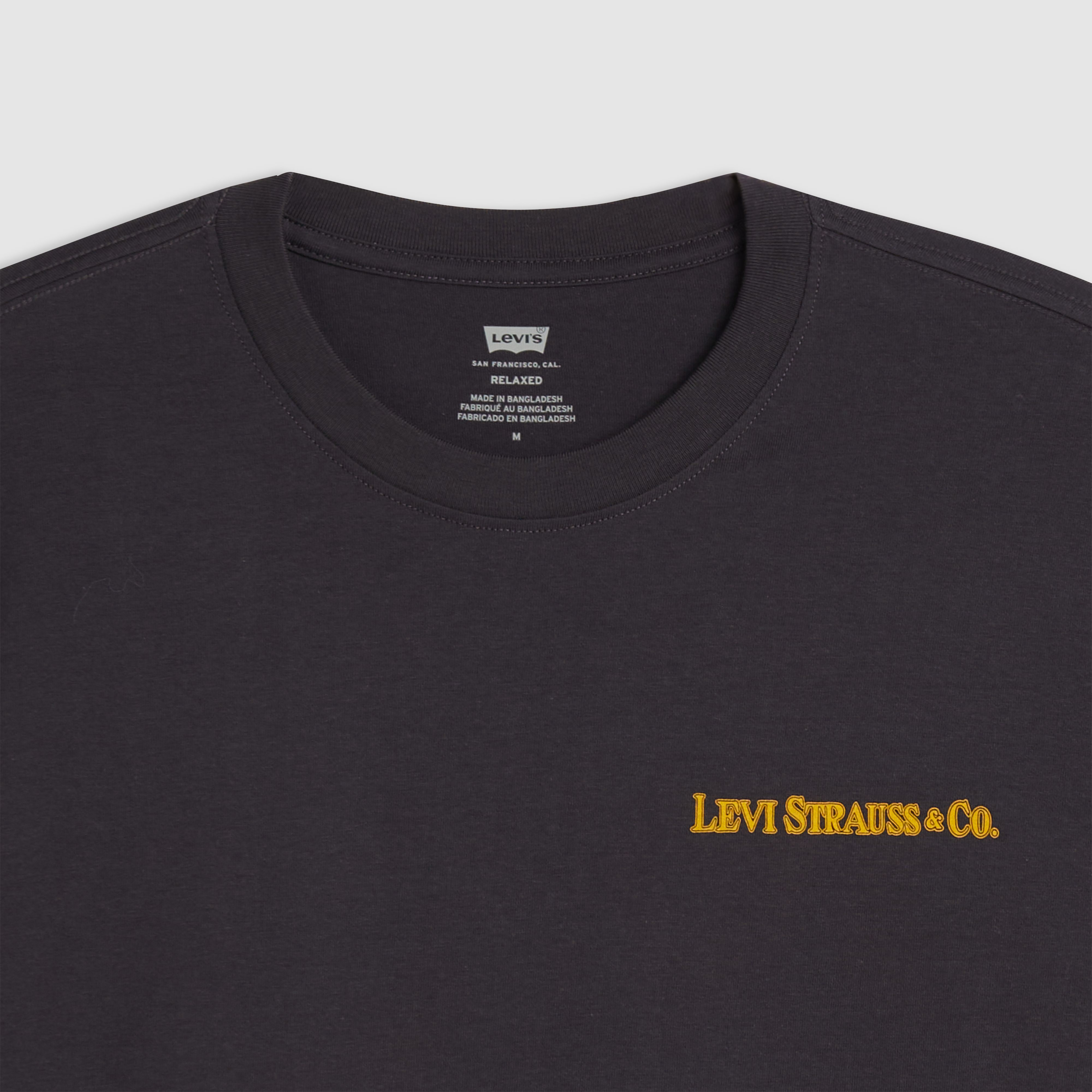 Relaxed Fit Short Sleeve Graphic T-shirt - Black | Levi's® US