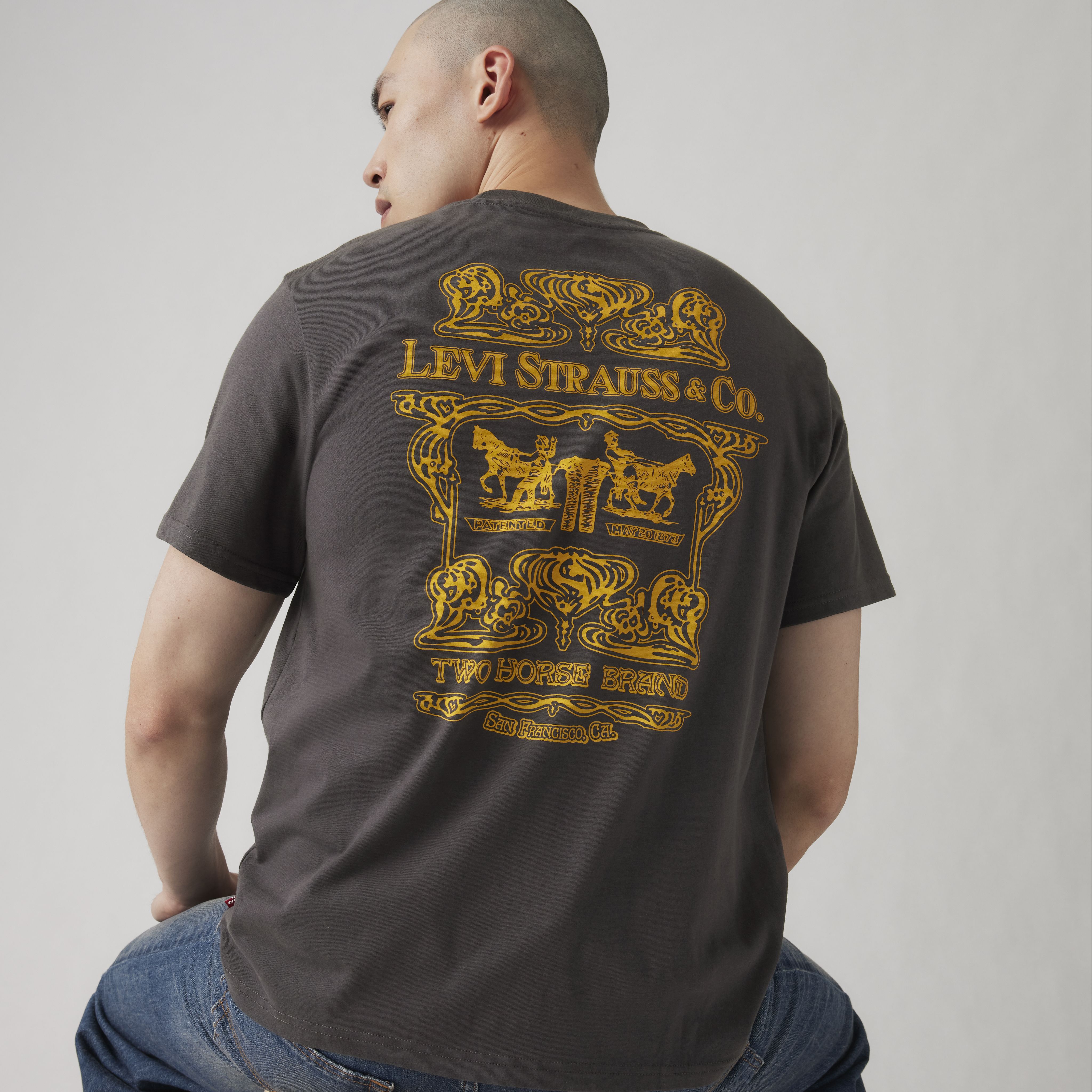 Relaxed Fit Short Sleeve Graphic T-Shirt 1