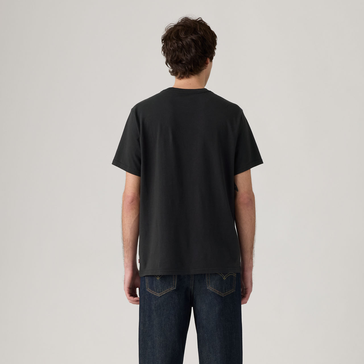 Relaxed Fit Short-Sleeve Graphic T-Shirt 3