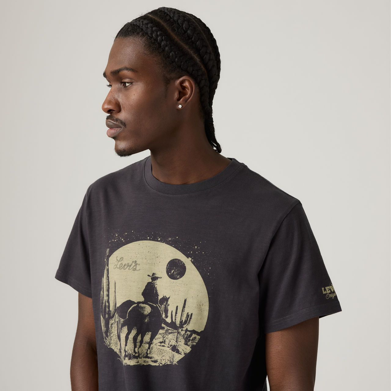 Relaxed Fit Short-Sleeve Graphic T-Shirt