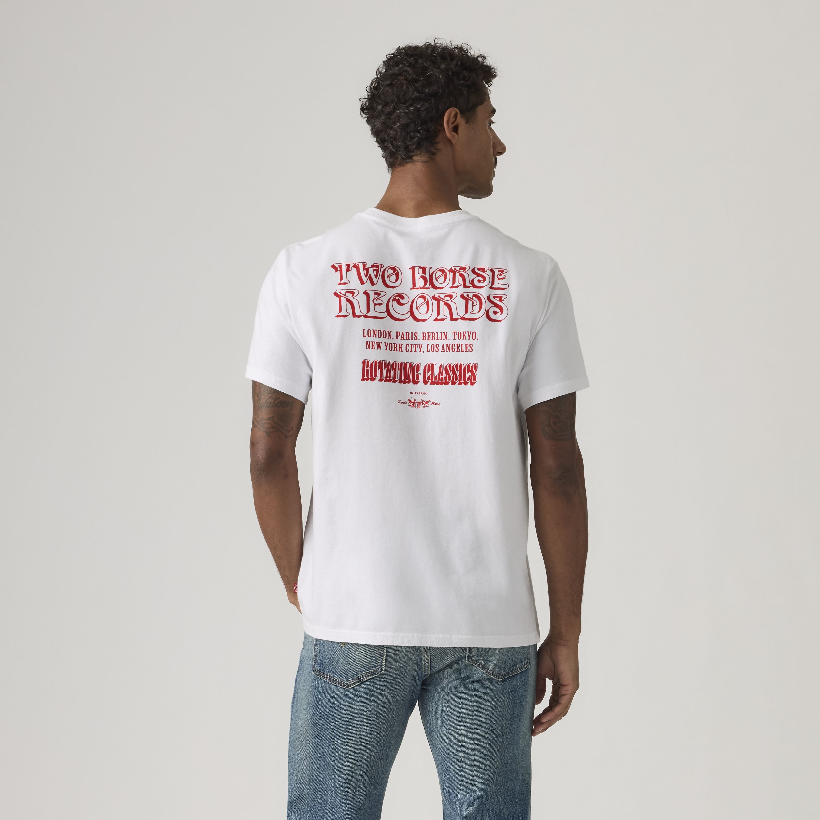 Relaxed Short-Sleeve Graphic T-Shirt 4