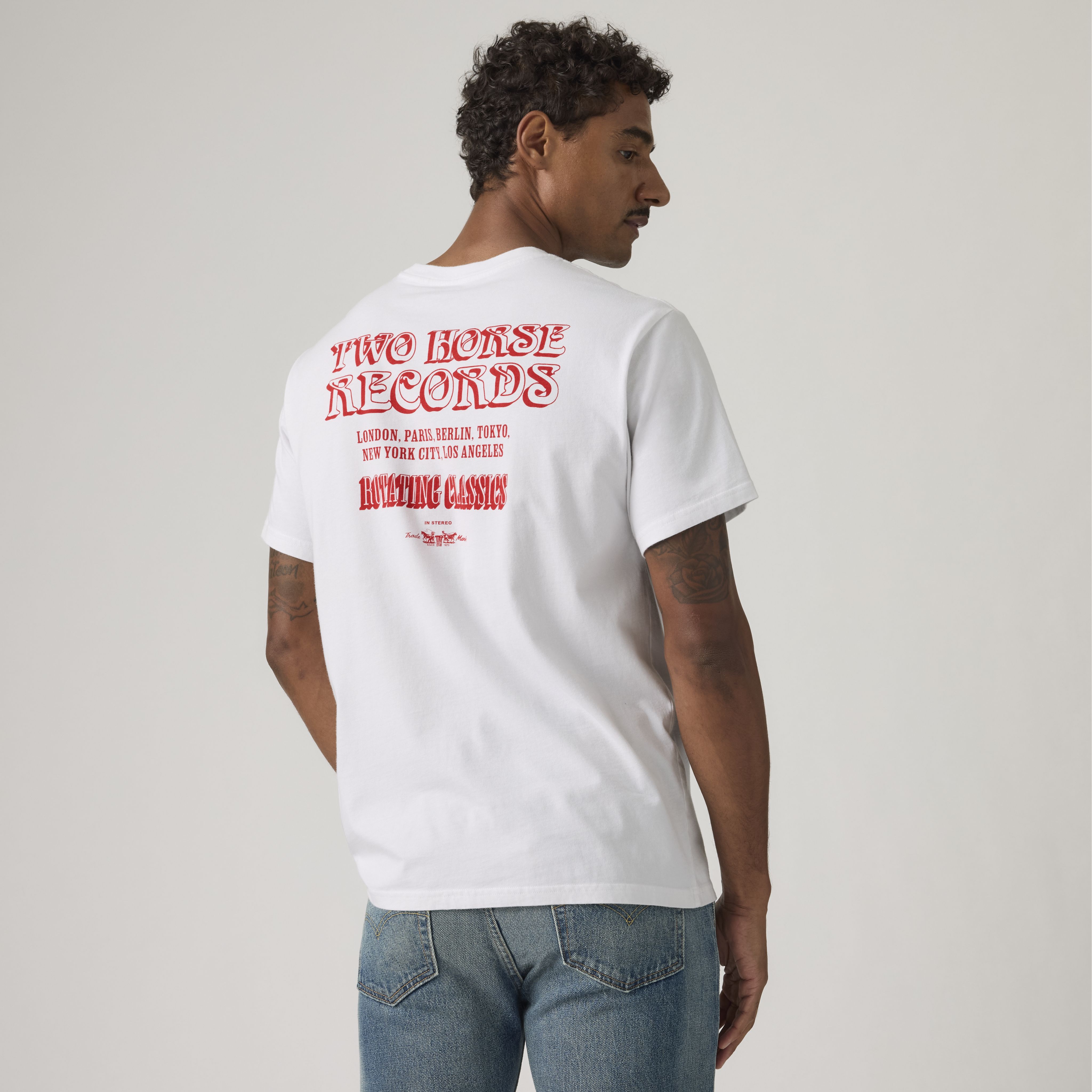 Relaxed Short-Sleeve Graphic T-Shirt 1