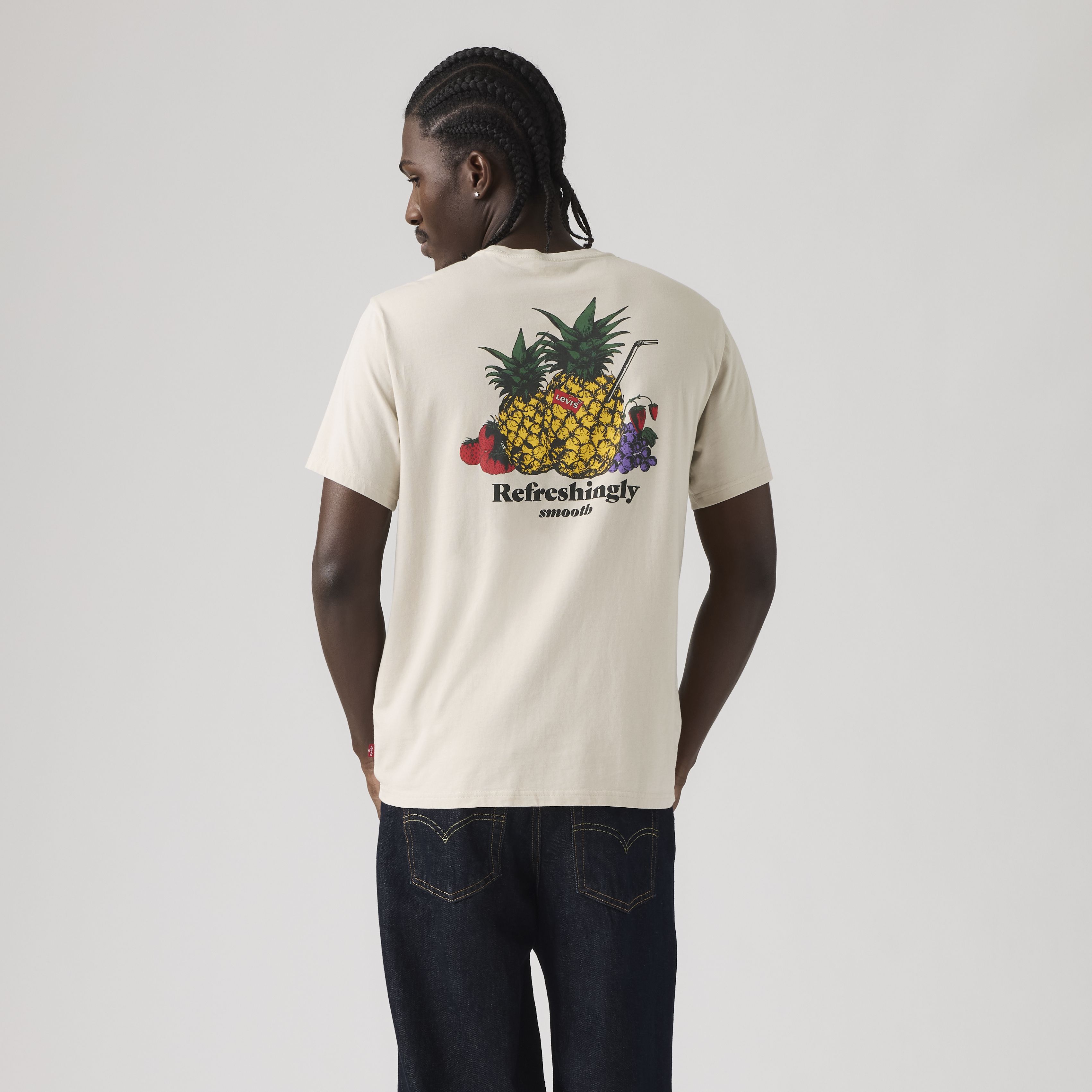 Relaxed Fit Short-Sleeve Graphic T-Shirt 4