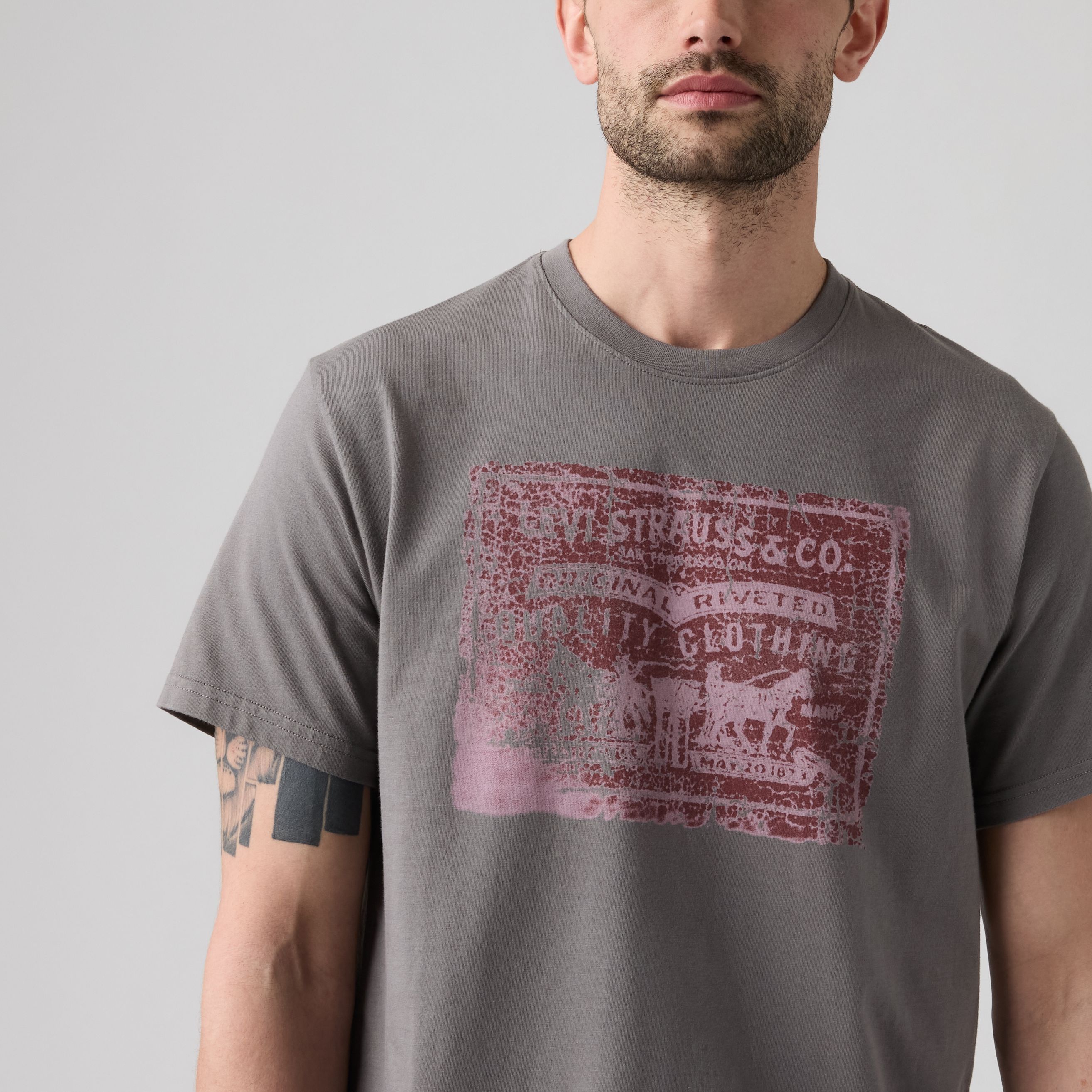 Relaxed Graphic Short-Sleeve T-Shirt 2