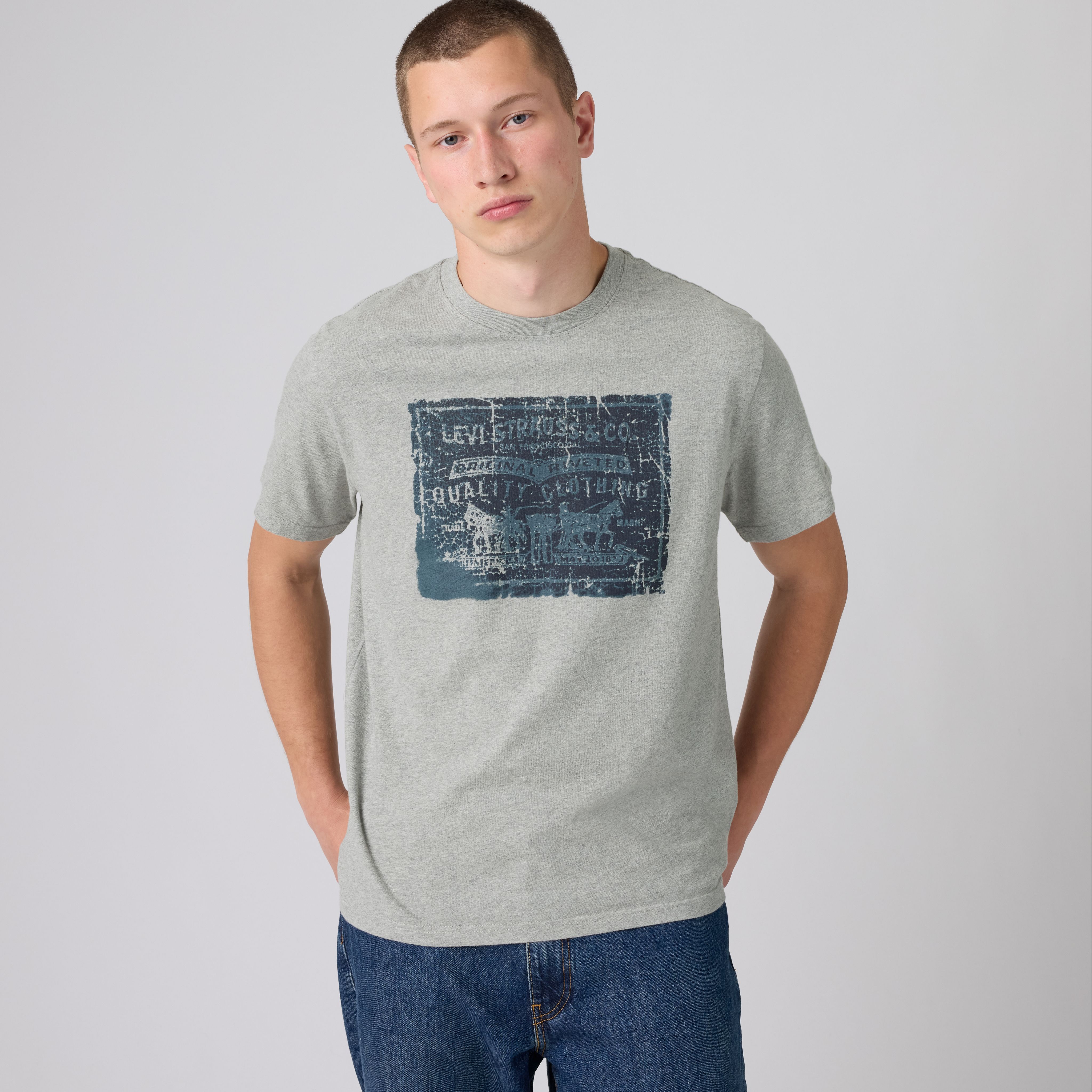 Relaxed Graphic Short-Sleeve T-Shirt 1
