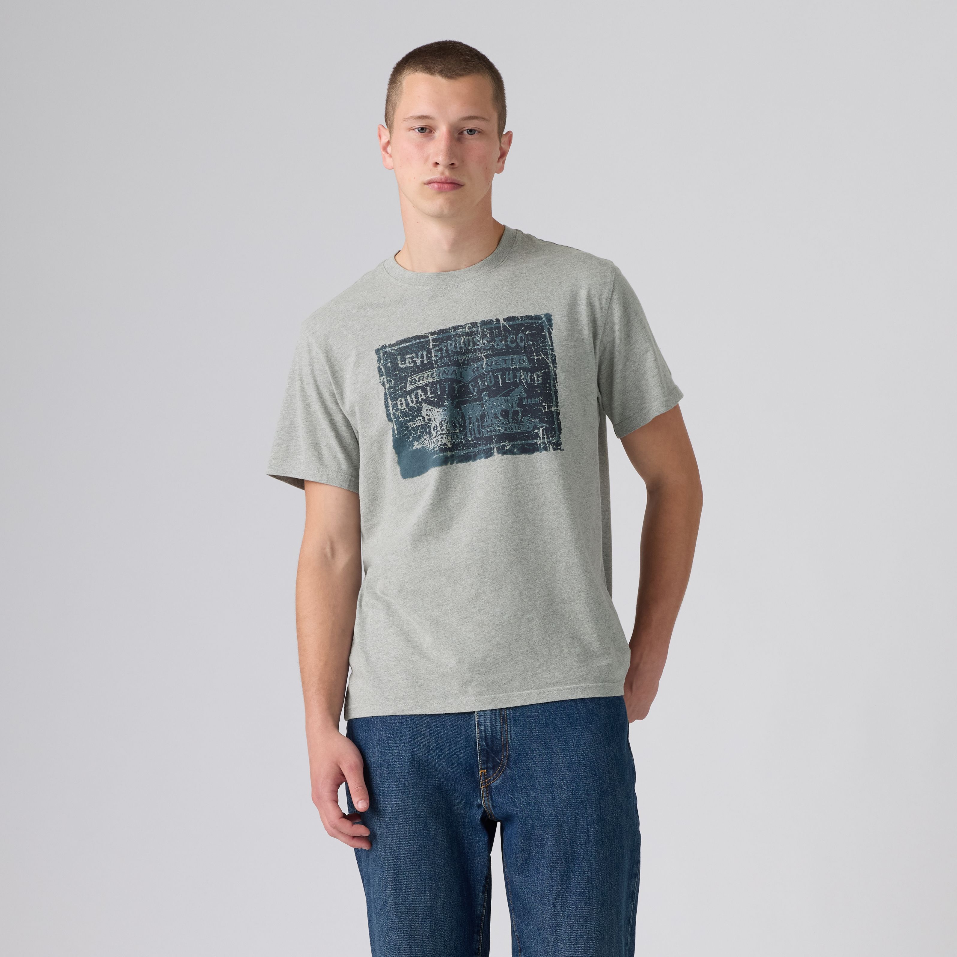 Relaxed Graphic Short-Sleeve T-Shirt 3