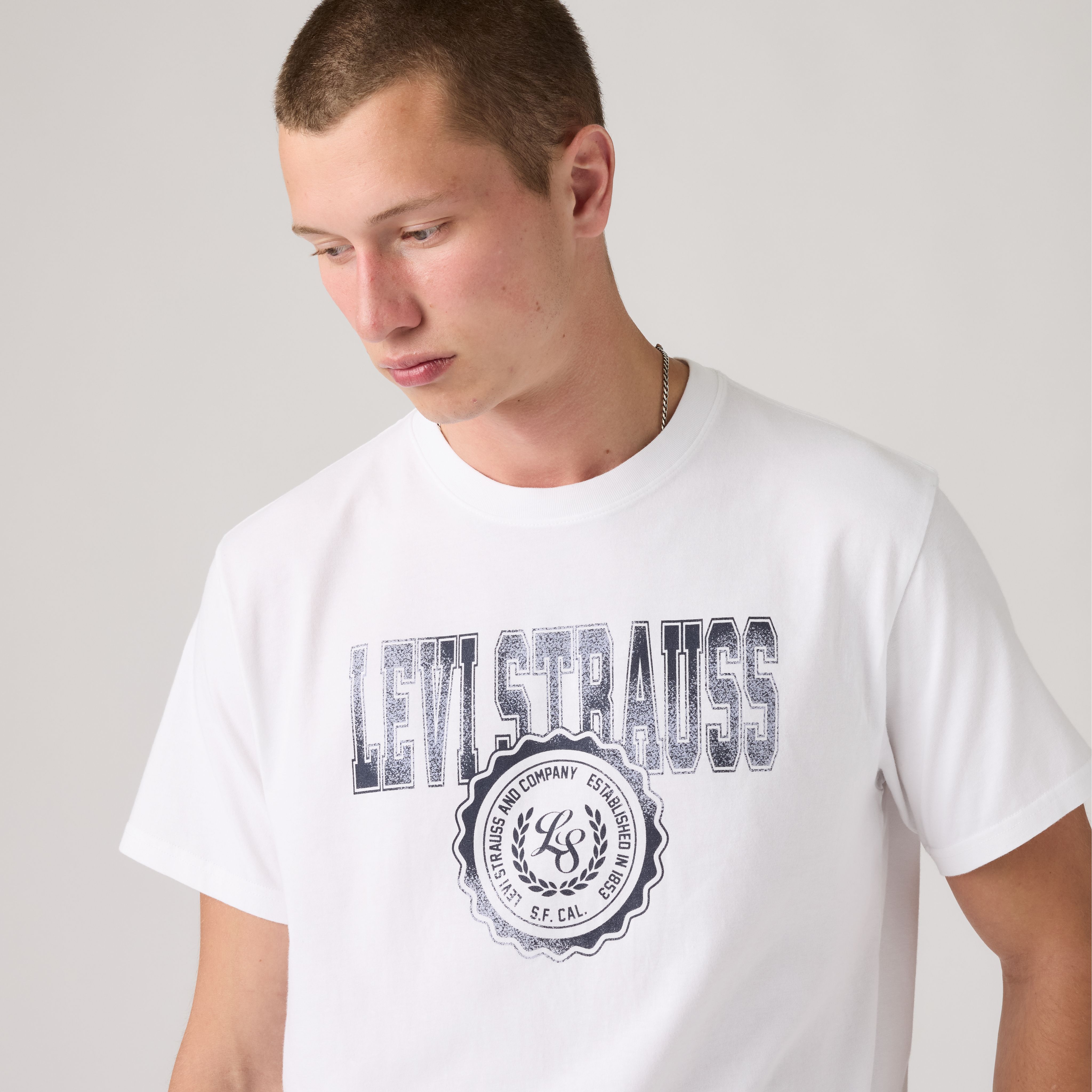 Relaxed Graphic Short-Sleeve T-Shirt 2